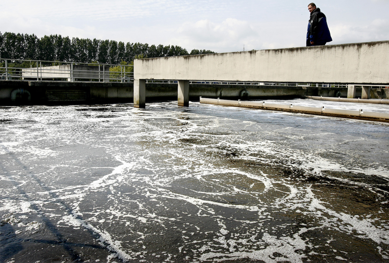 Ons afvalwater bevat 'verborgen schatten'. Hoe haal je die eruit?