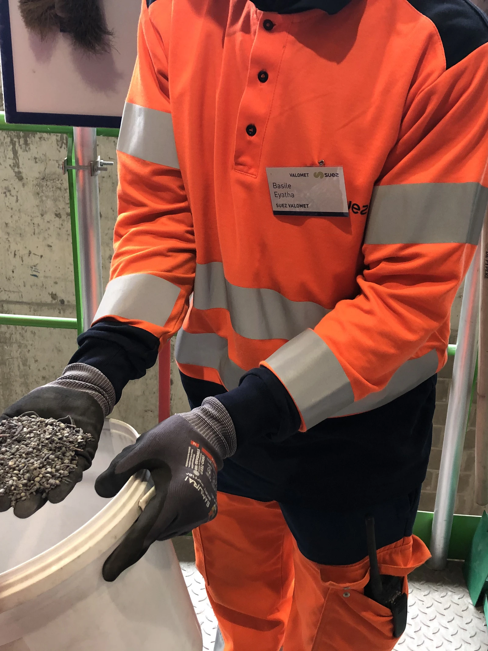 Deze bodemassen bevatten minuscule metaaldeeltjes. Gentse havensite recyclet metaaldeeltjes uit restafval