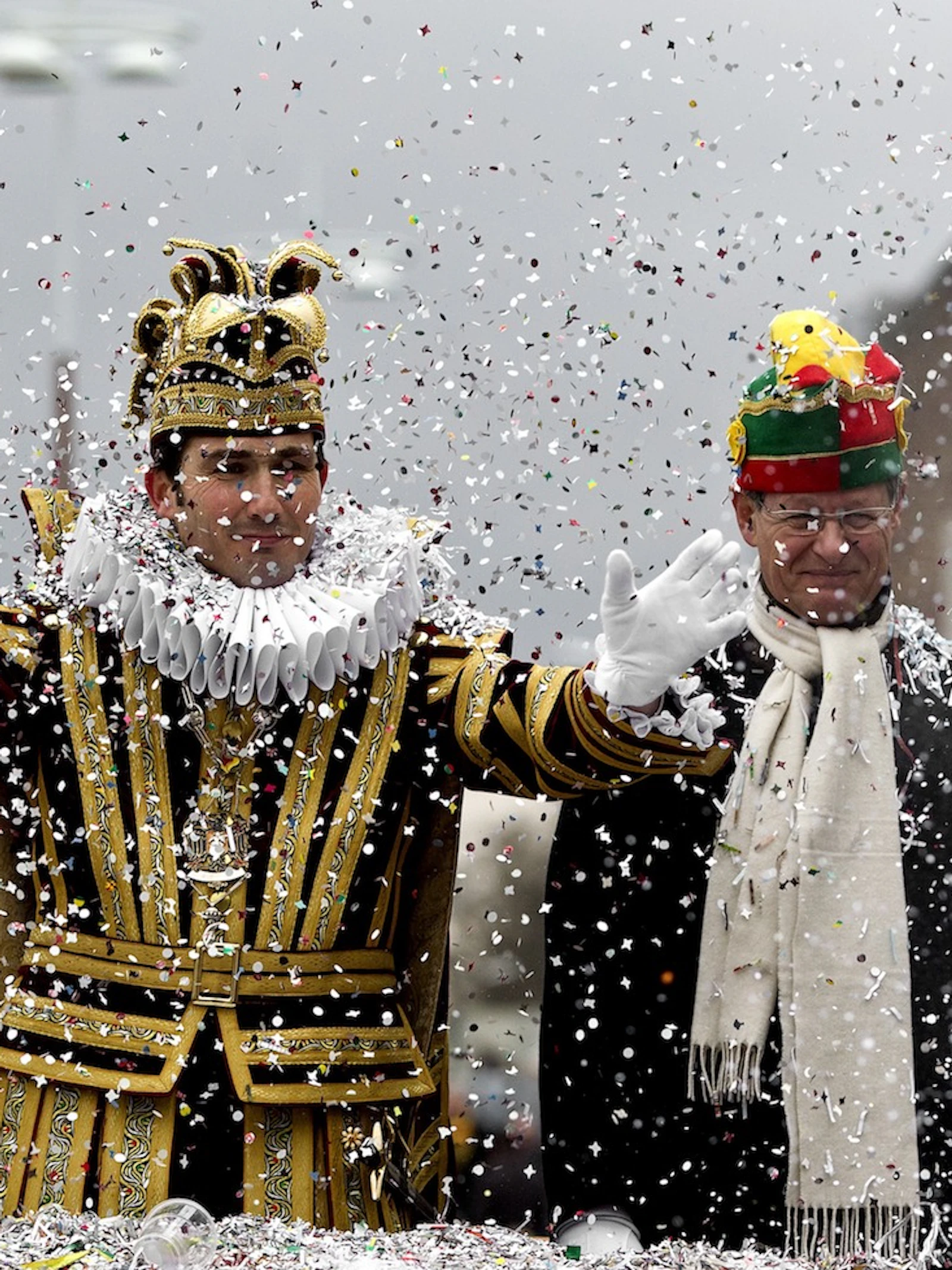 ‘Bestrijding van coronavirus is als confetti opruimen na carnaval’