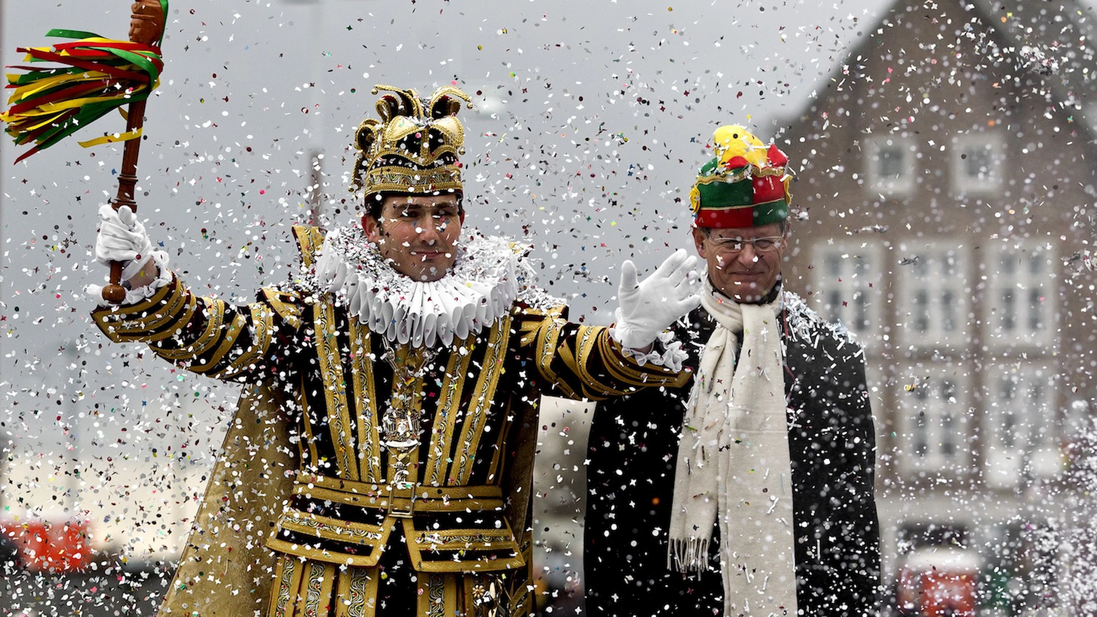 ‘Bestrijding van coronavirus is als confetti opruimen na carnaval’