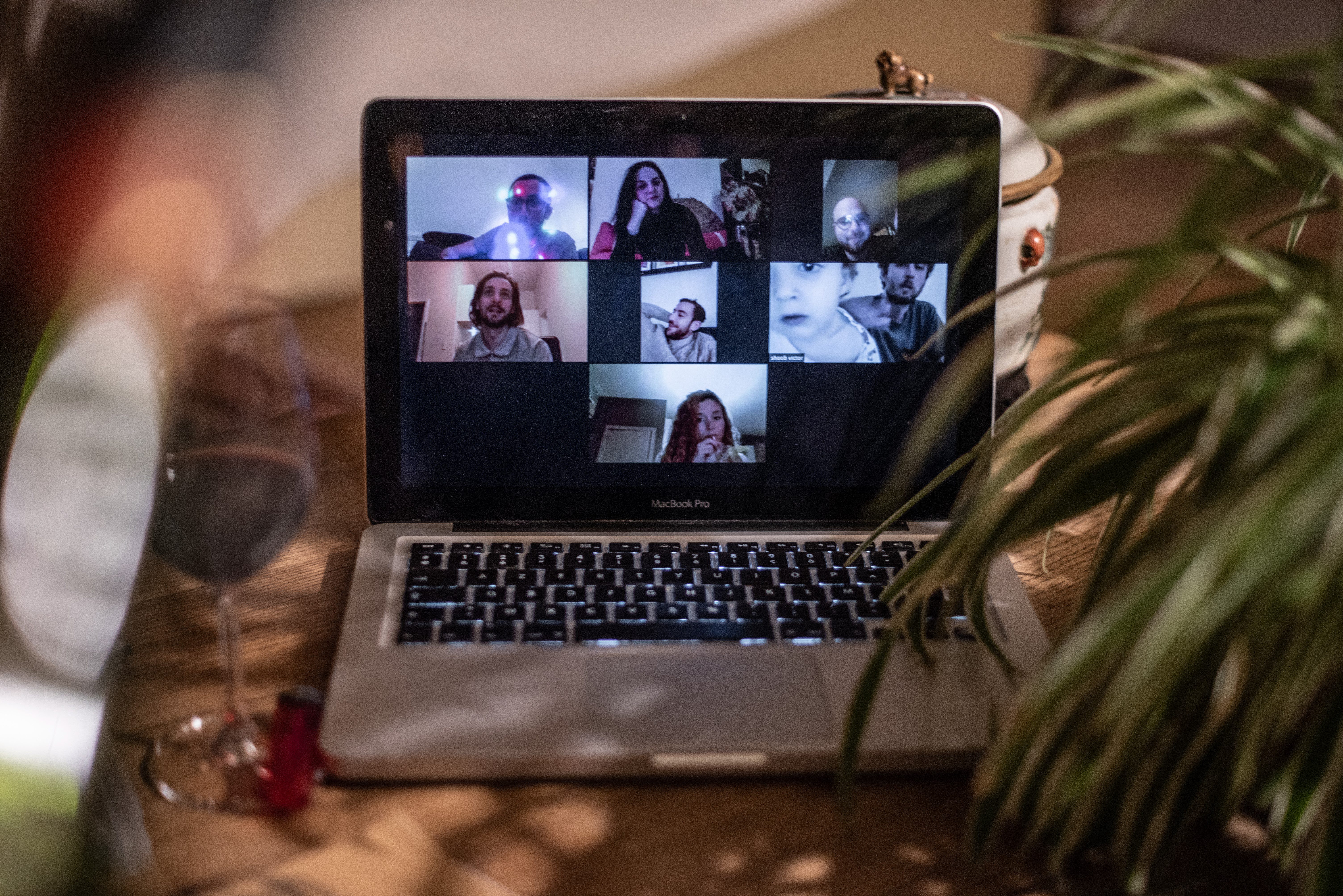 ‘Fysiek contact verliezen is het schadelijkst voor jongeren’