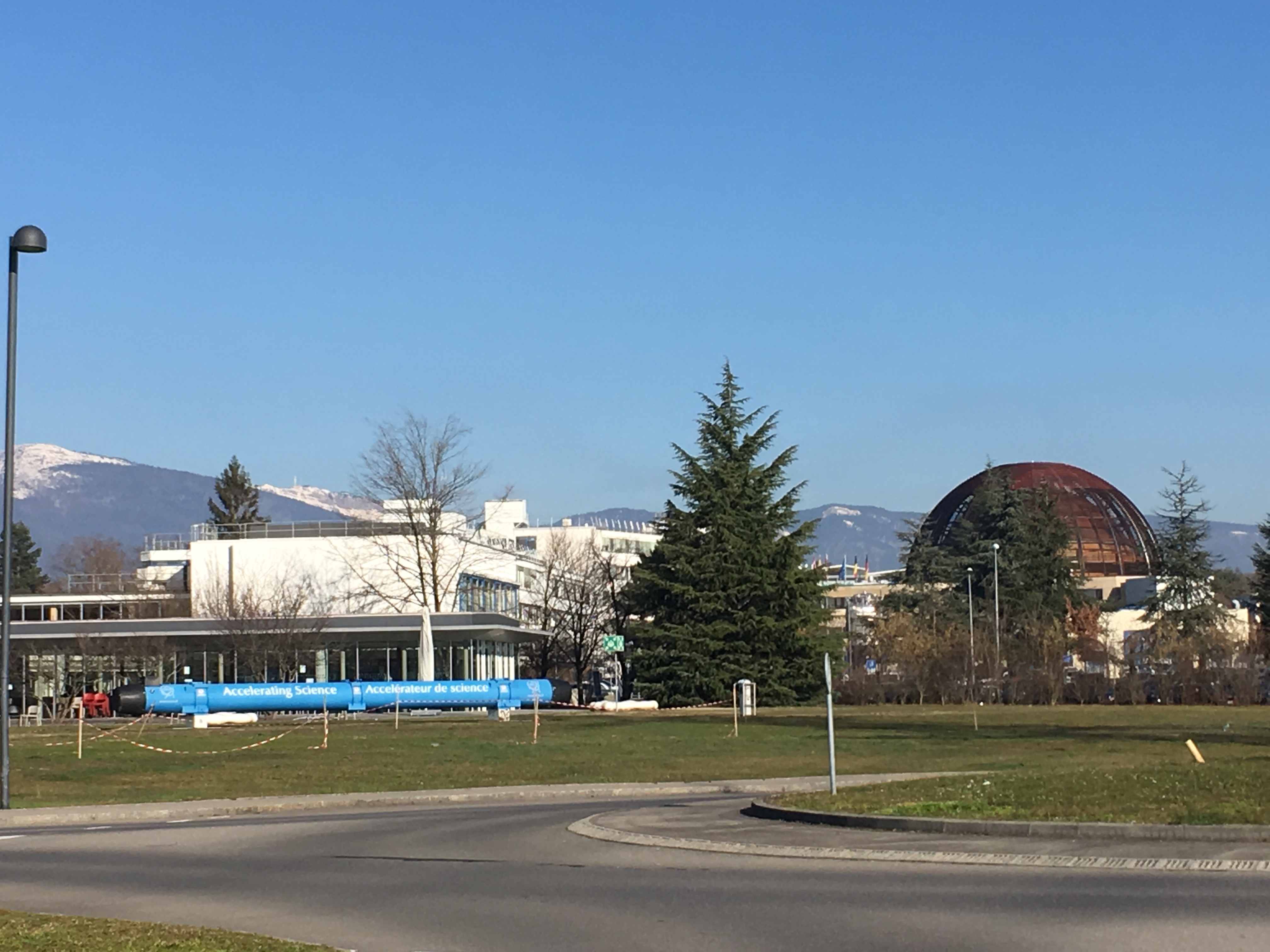 De CERN-hoofdsite in het Zwitserse Meyrin, nabij Genève.