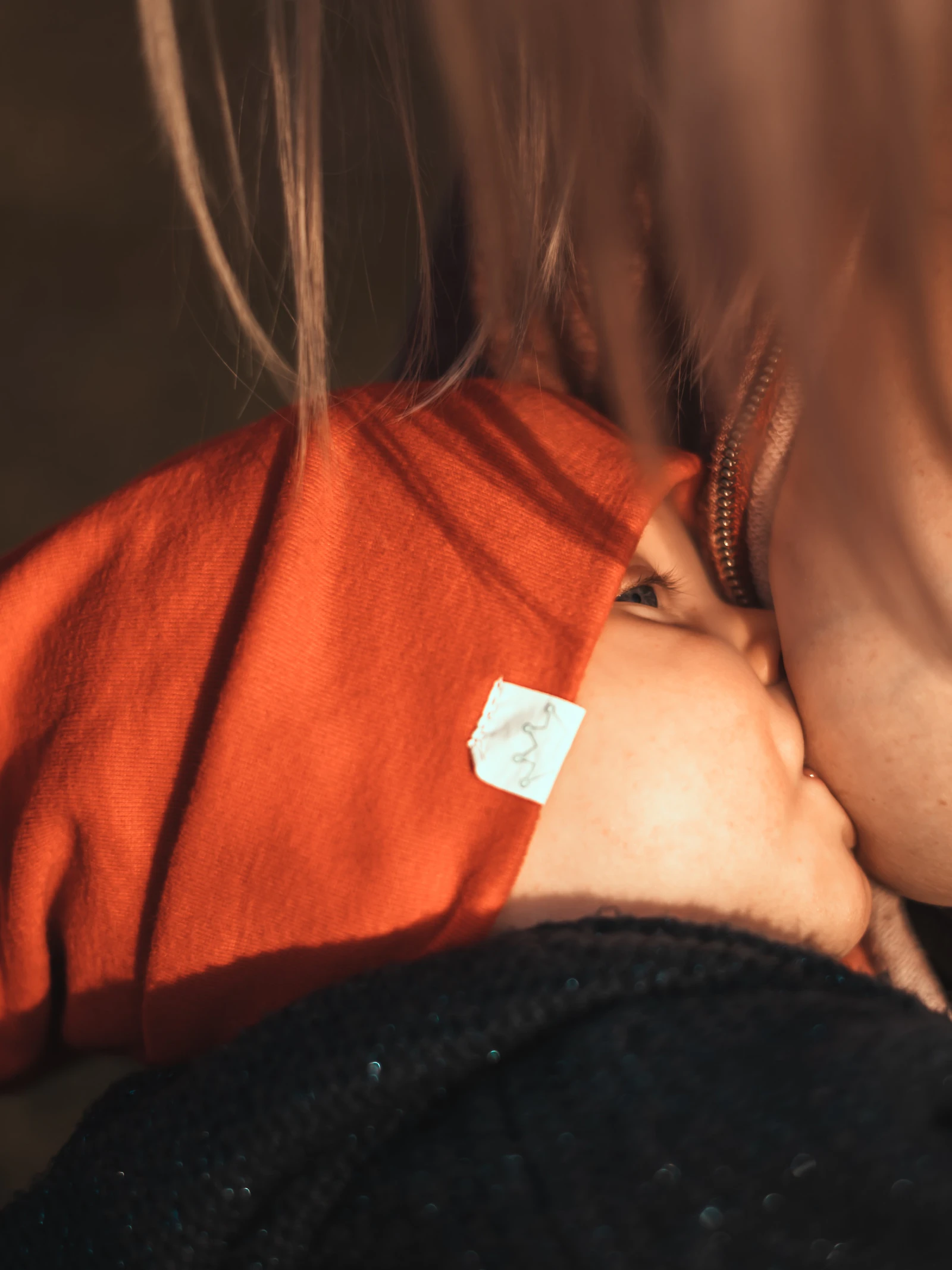 Borstvoeding vermindert kans op obesitas bij kinderen met aanleg