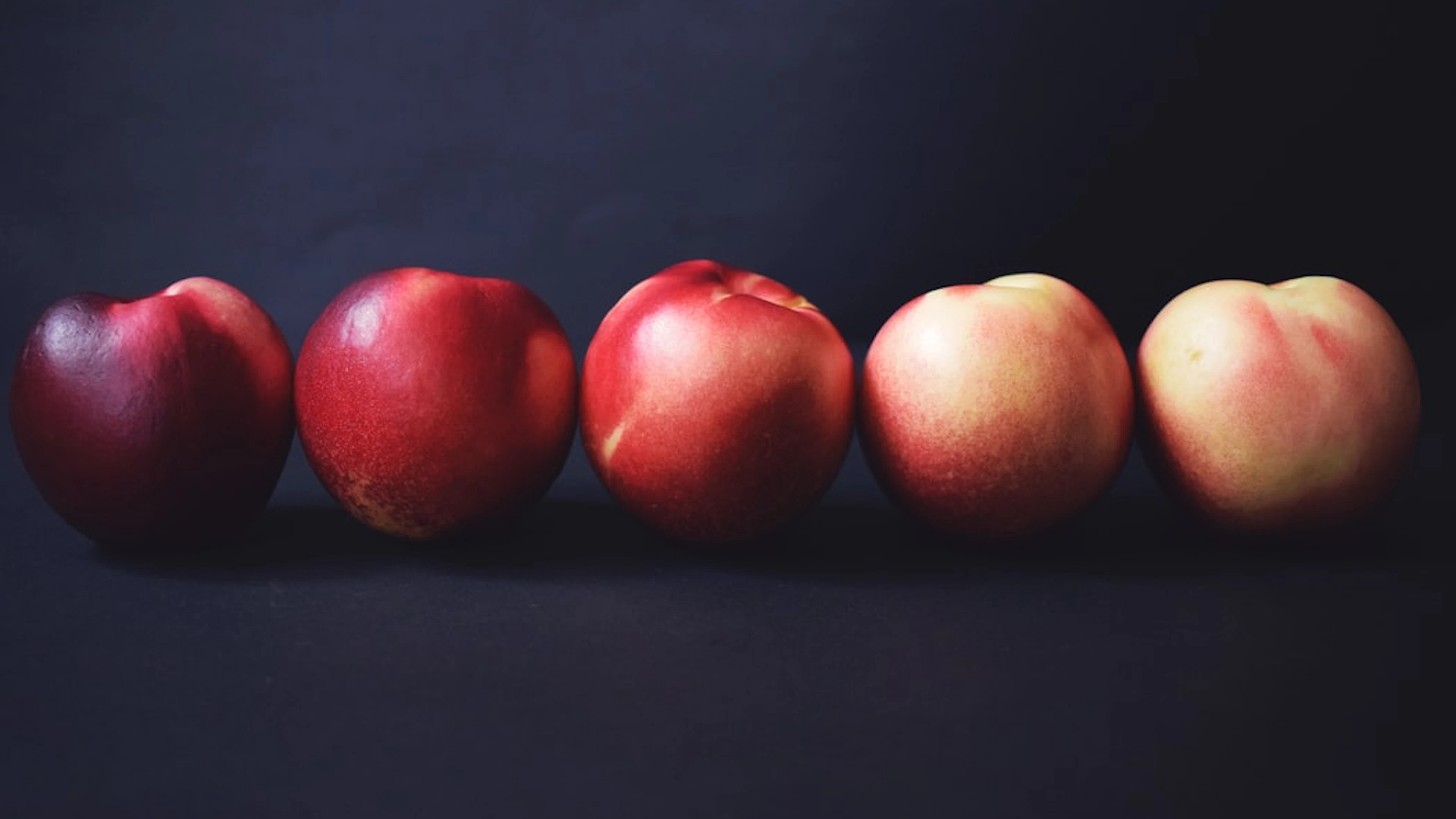 Nectarines: Climacterisch fruit Nectarines: doen zij je fruitschaal rotten?