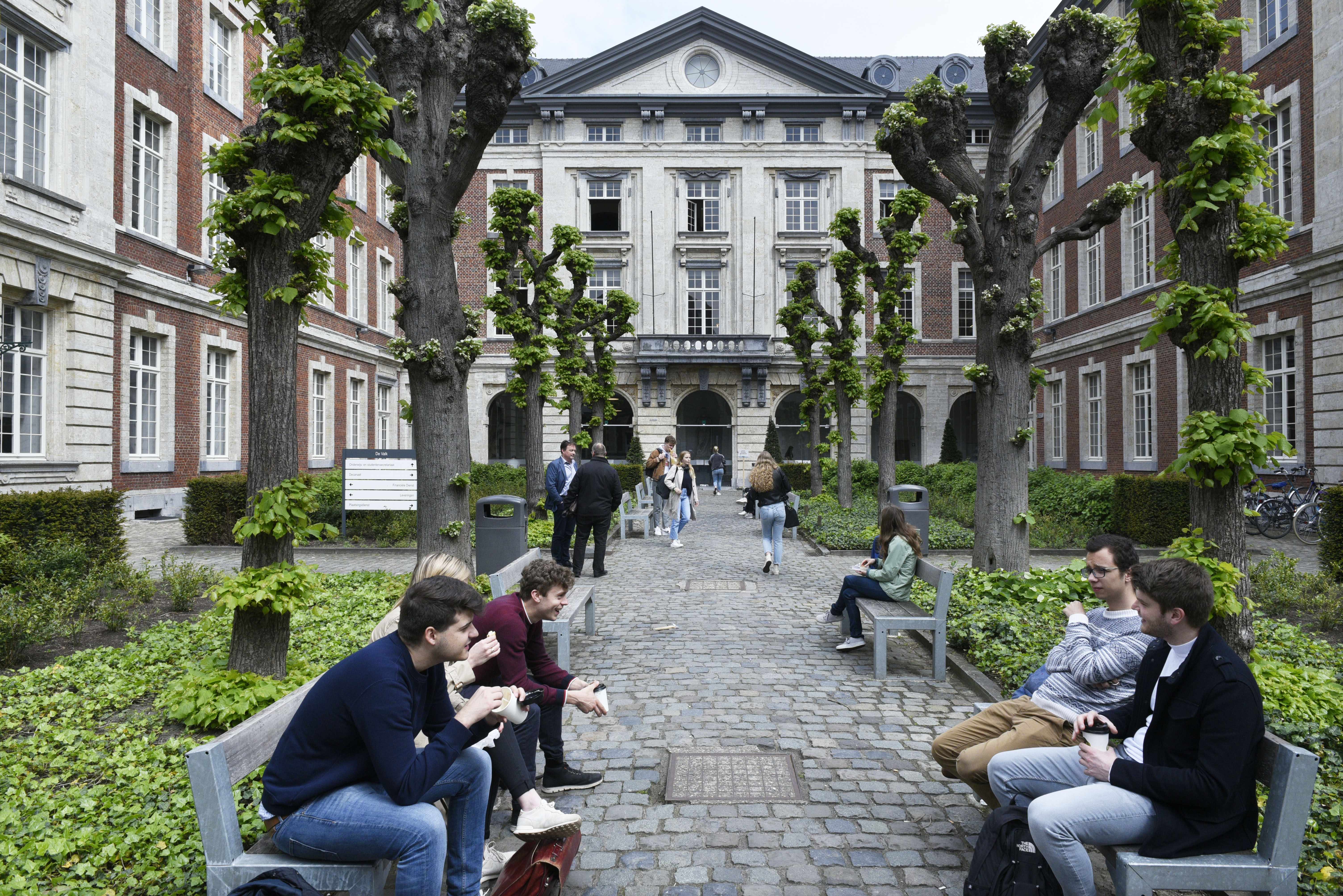 ‘Wat er buiten de campus gebeurt, dát wordt cruciaal’