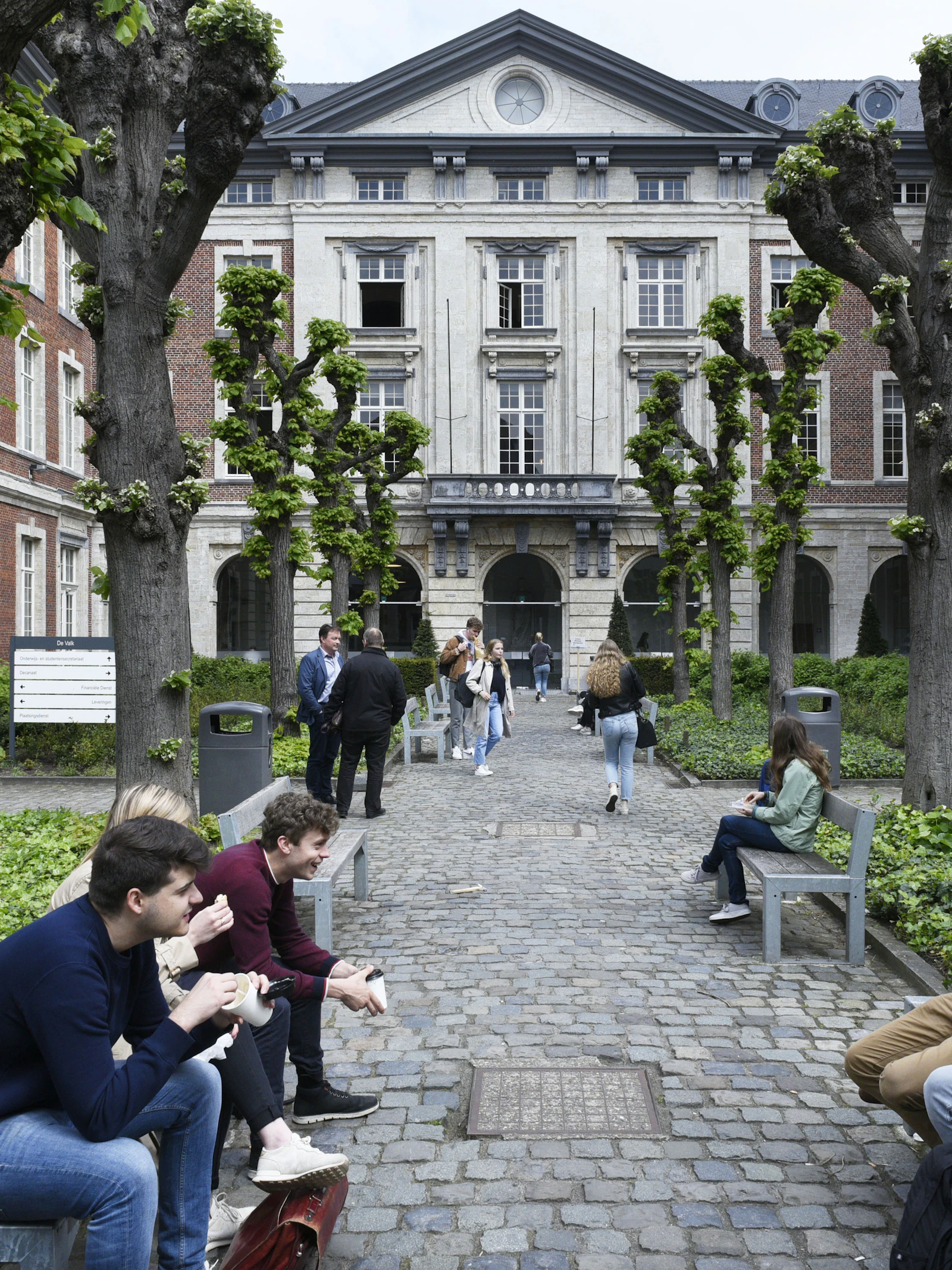 ‘Wat er buiten de campus gebeurt, dát wordt cruciaal’