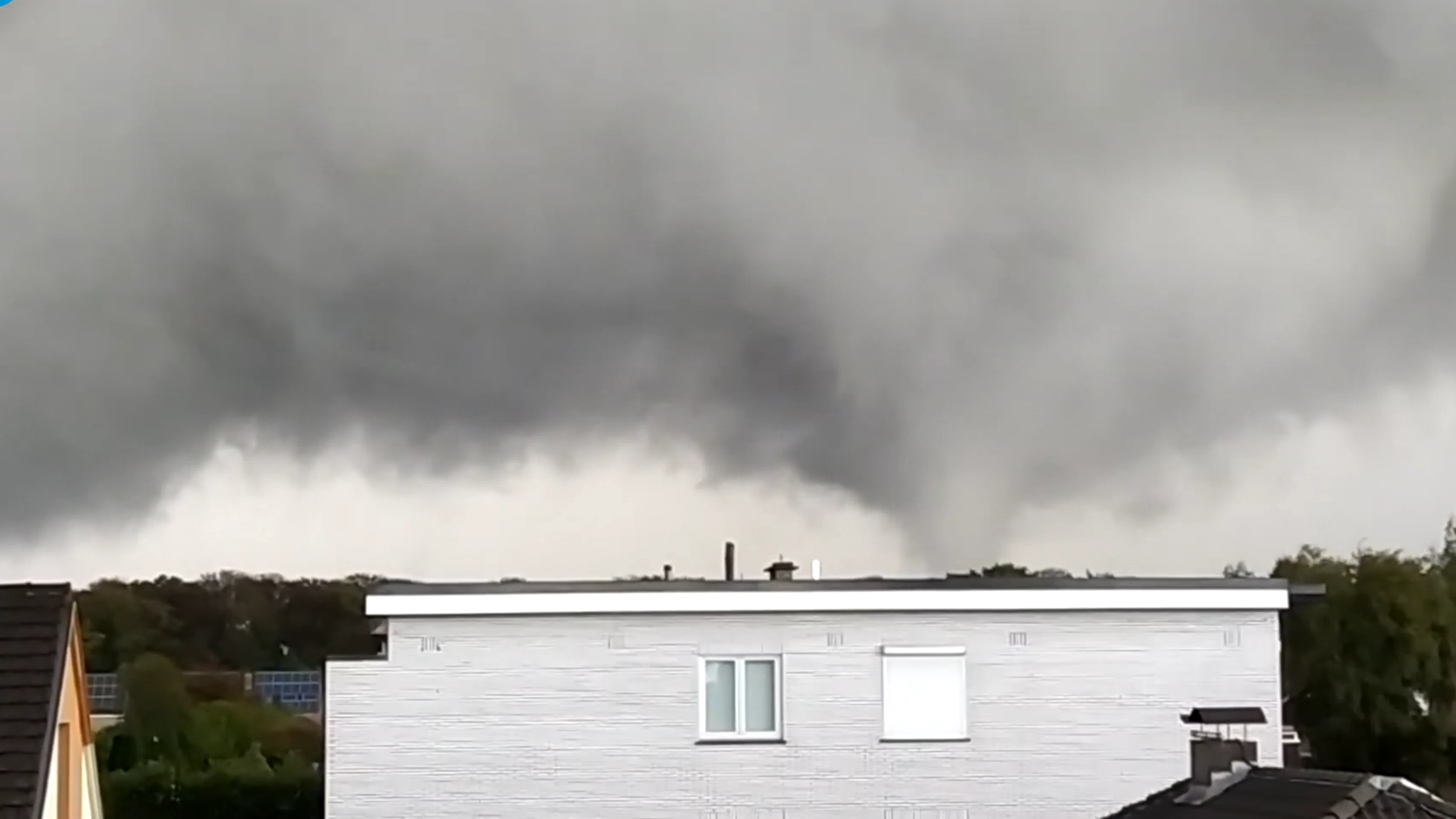 Zo ontstond de indrukwekkende windhoos boven Antwerpen