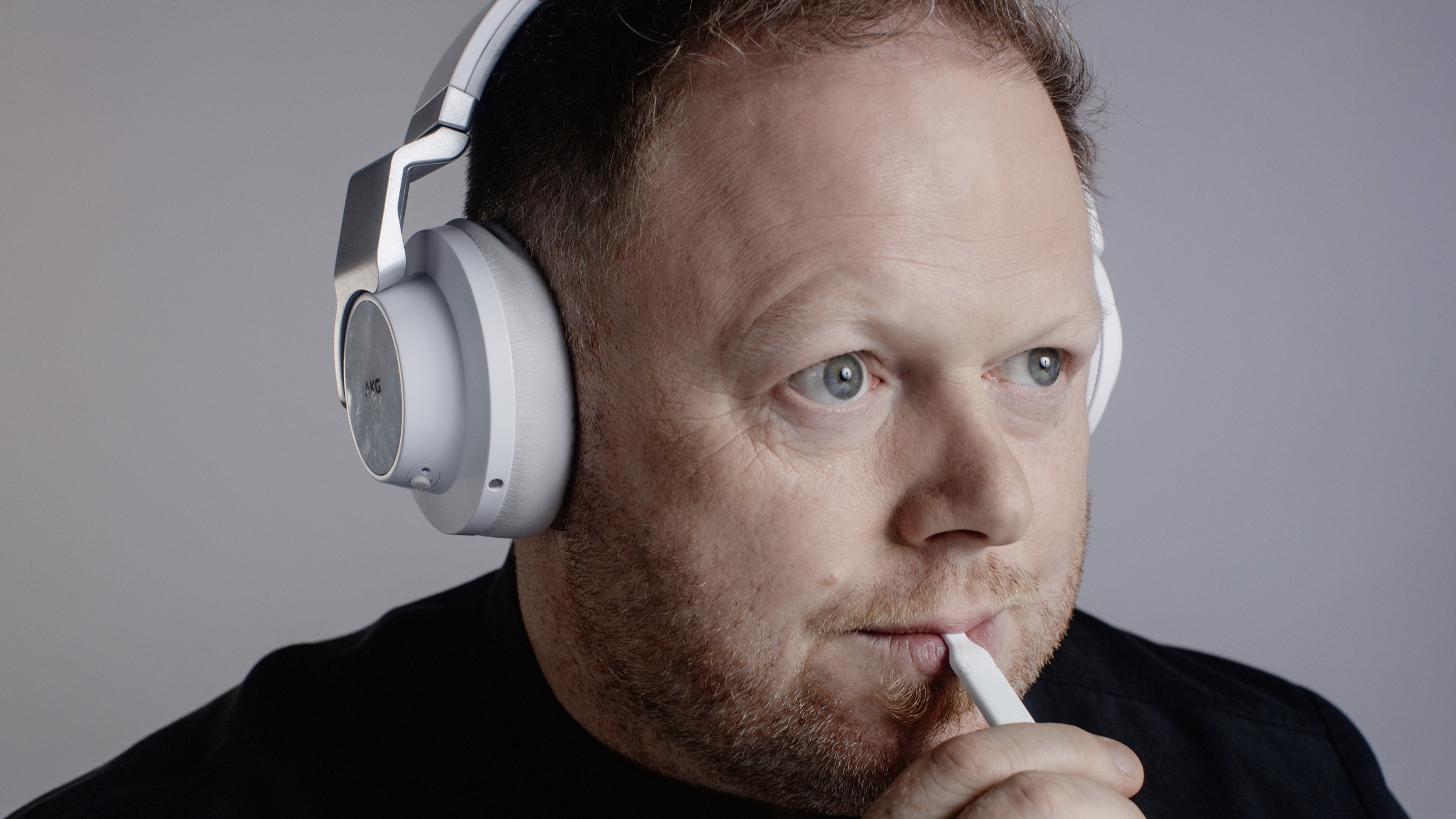 Tinnitus te lijf met stroomschokken