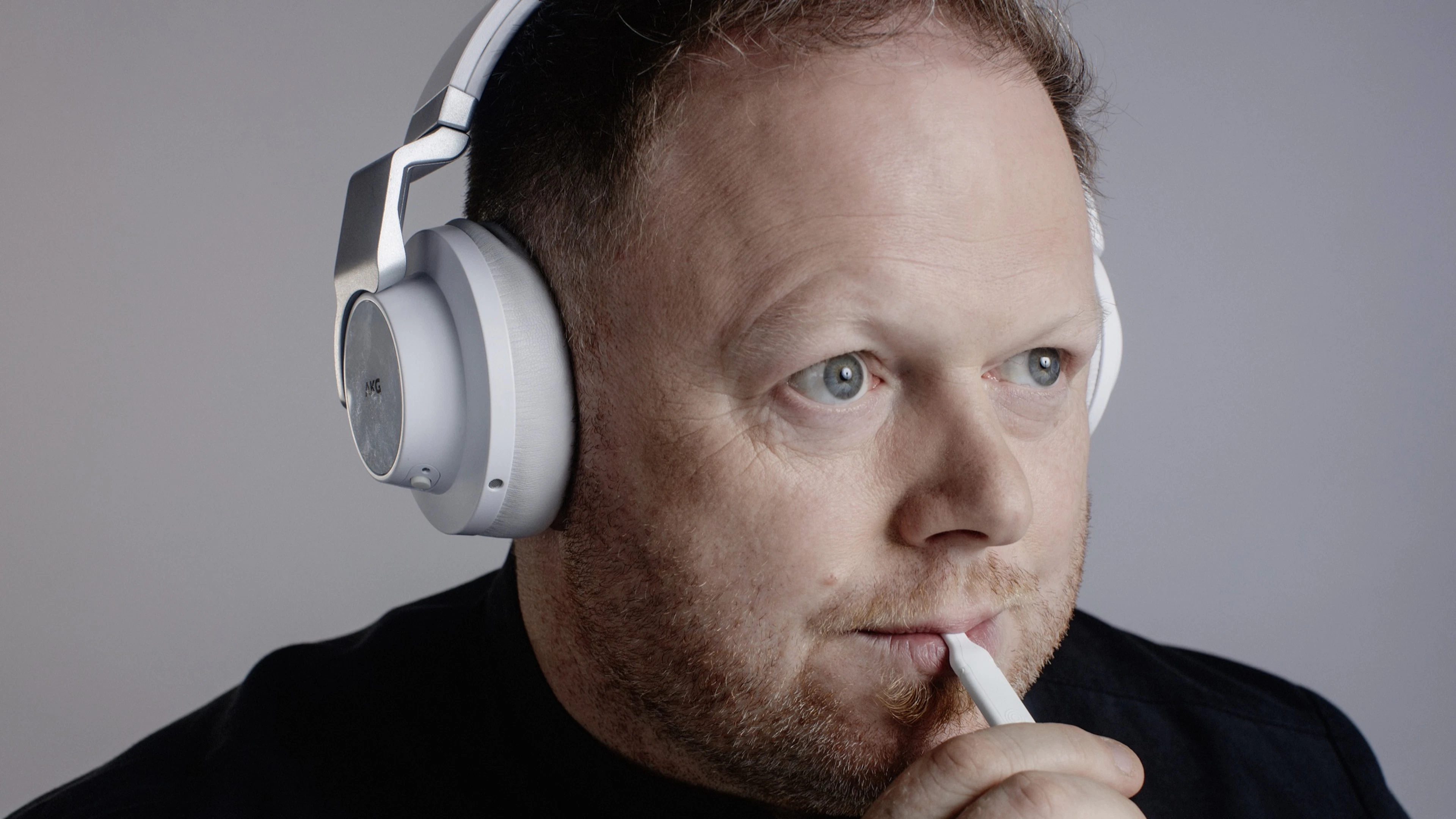 Tinnitus te lijf met stroomschokken