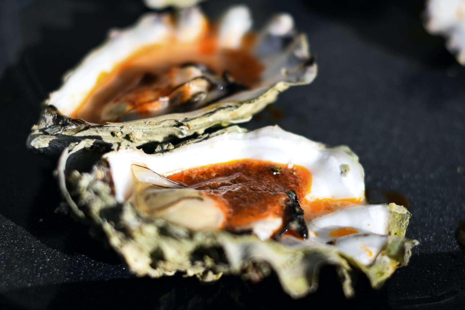 Waarom champagne en oesters zo goed samengaan