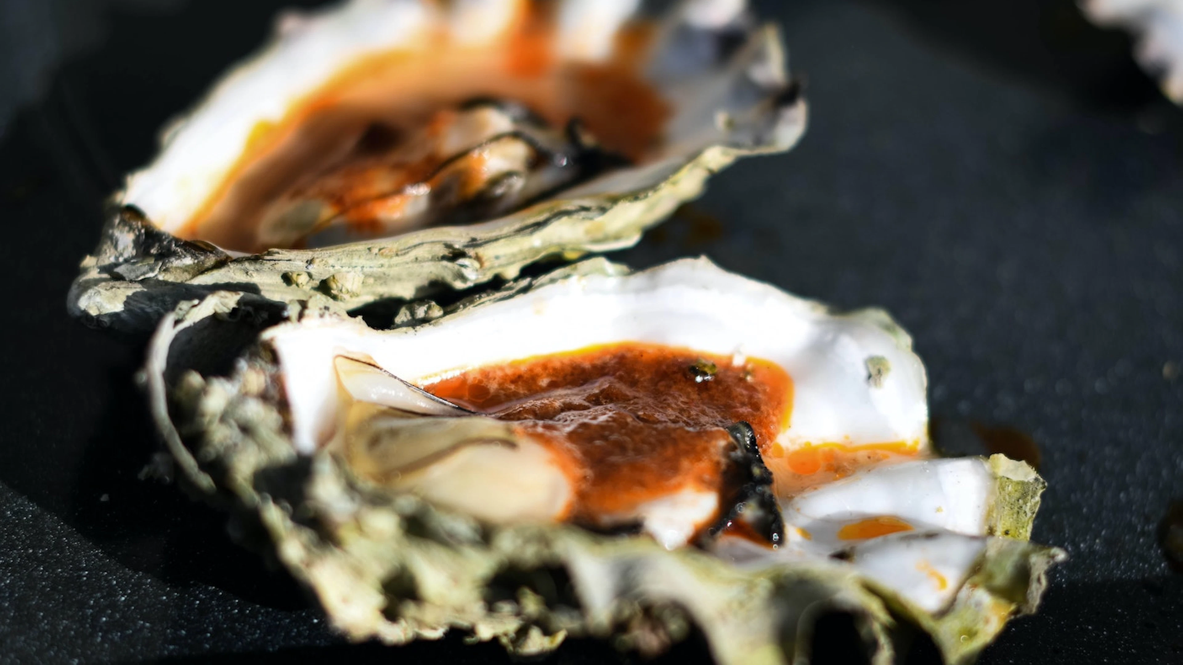 Waarom champagne en oesters zo goed samengaan