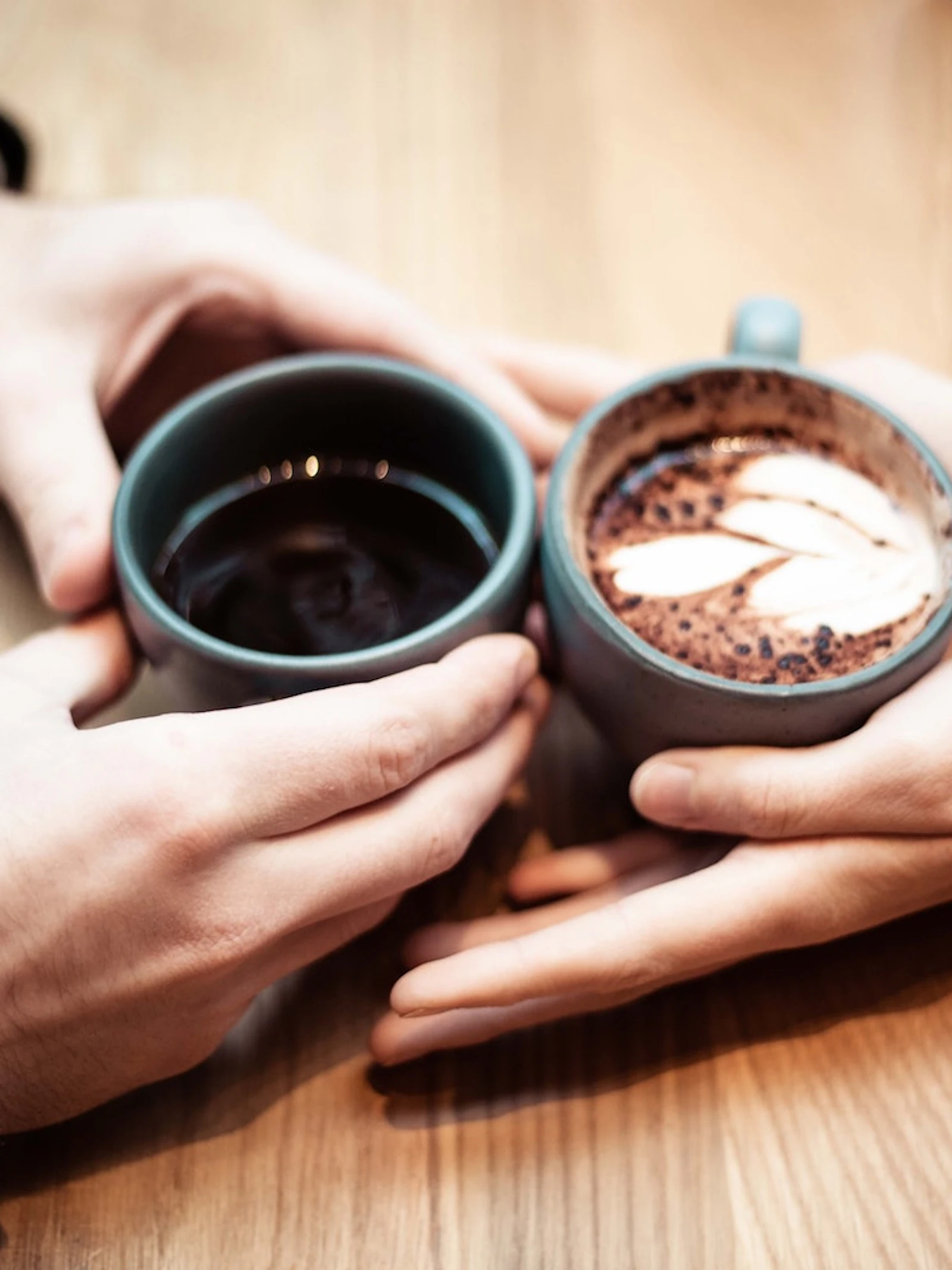 Fysieke of digitale eerste date? Maakt niet uit voor later relatiesucces