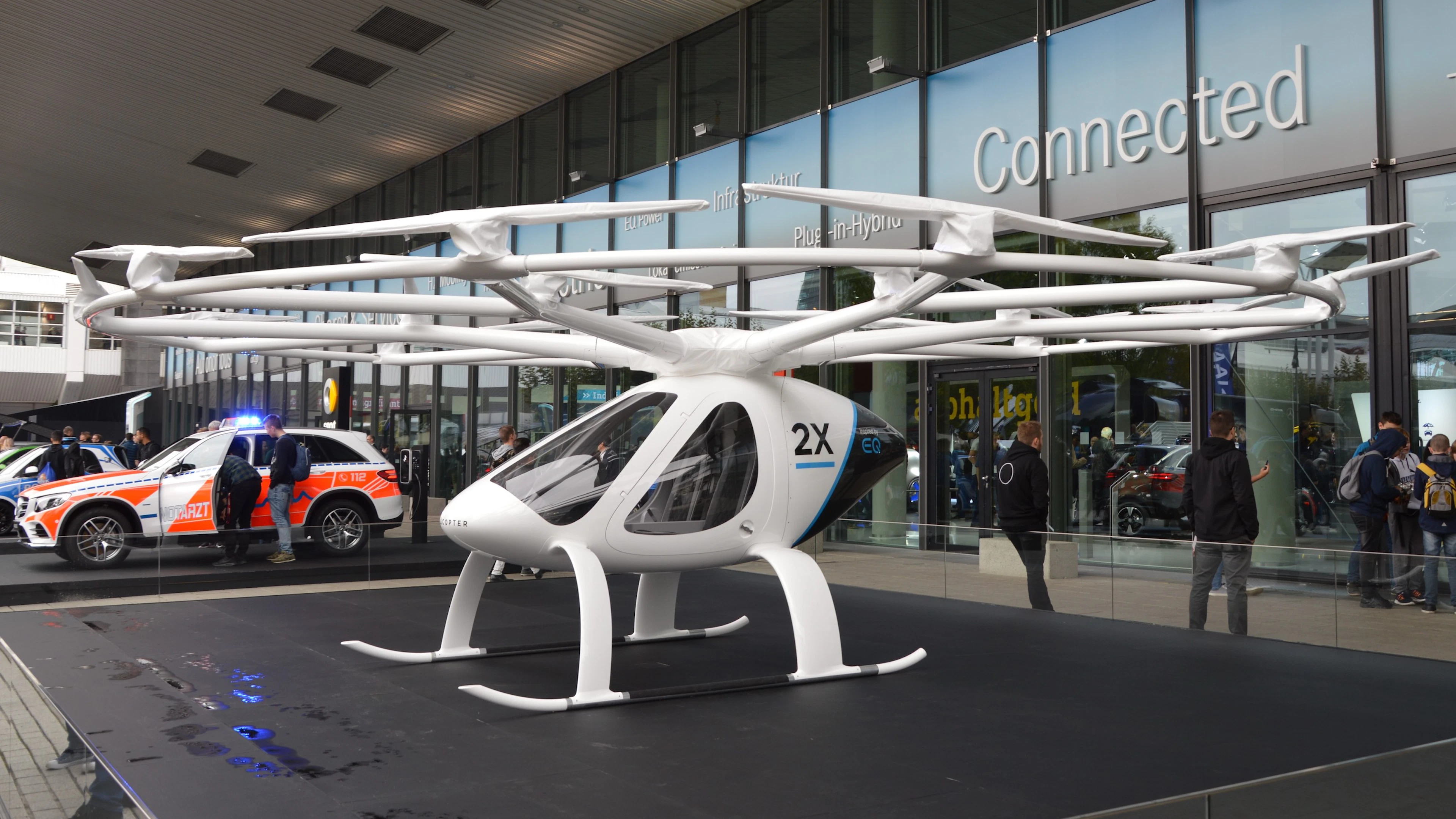 Vliegende auto's en stille helicopters