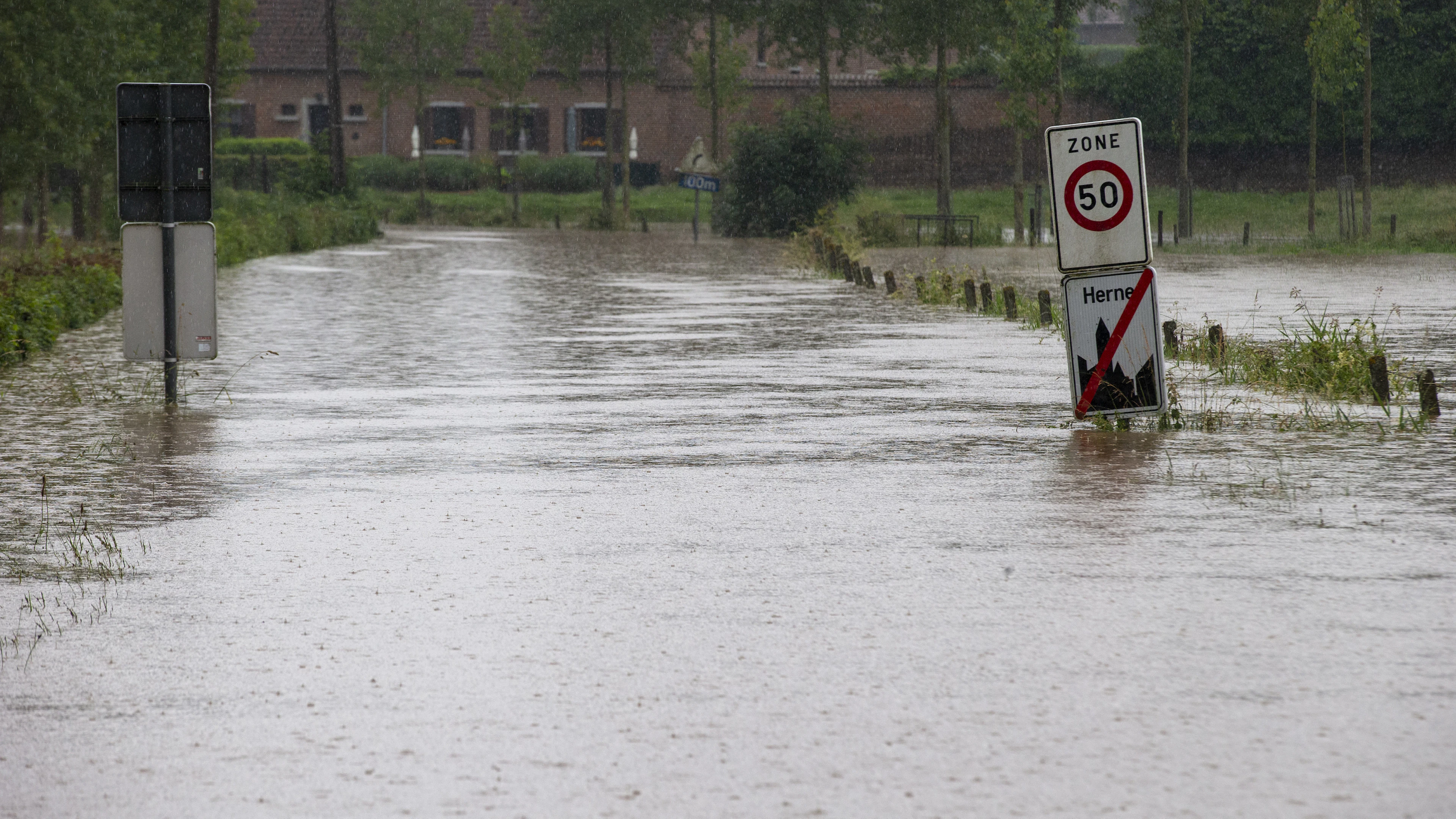 Hoe de wateroverlast van de voorbije week kon ontstaan
