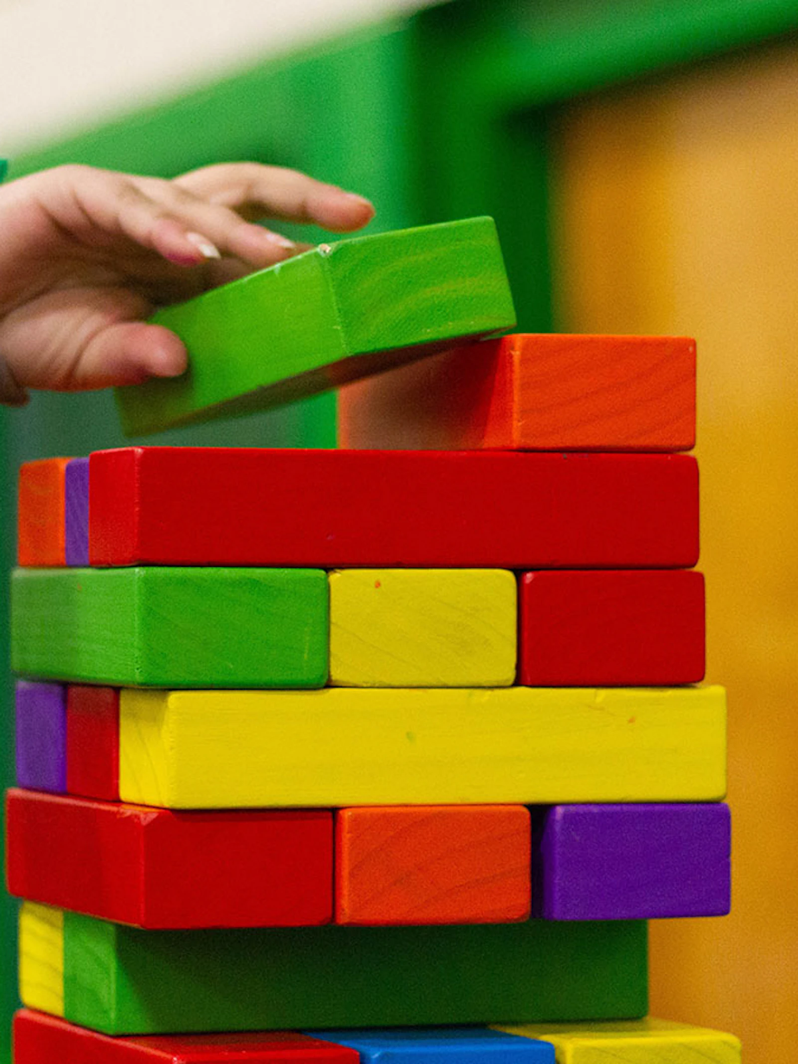 Hoe het missen van de crèche als gevolg van COVID de ontwikkeling van kinderen heeft beïnvloed