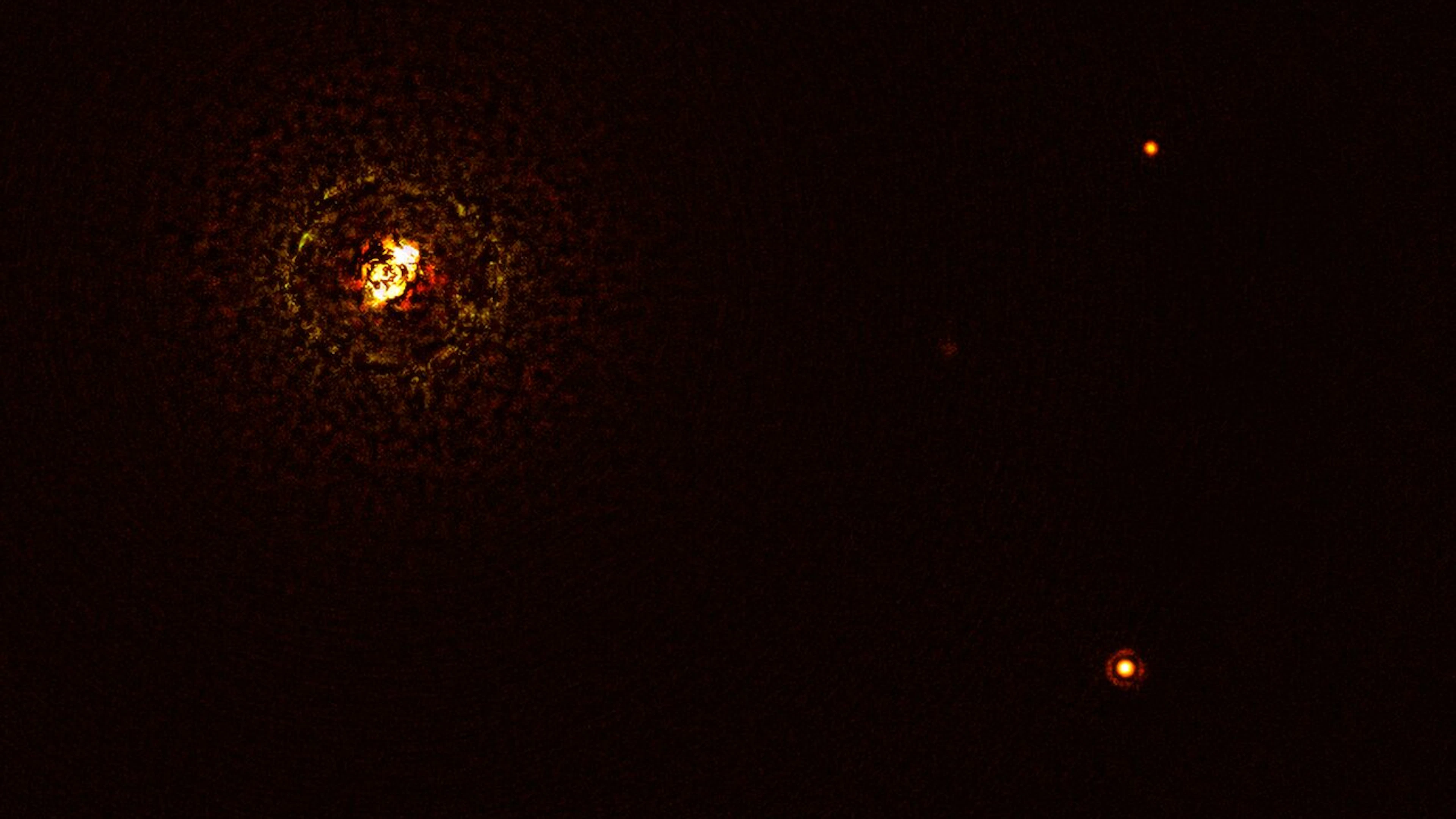 ESO-telescoop brengt planeet bij zware dubbelster in beeld