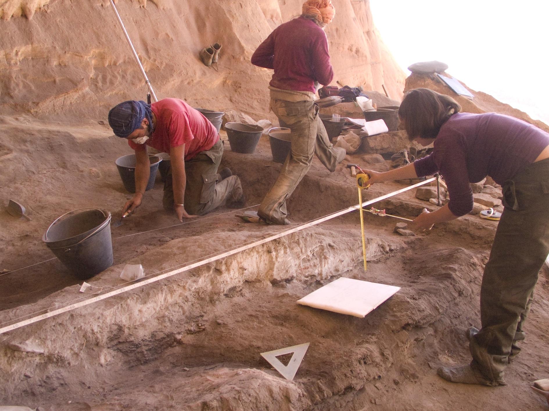 Opgravingen in Takarkori (c) The Archaeological Mission in the Sahara, Sapienza Universiteit Rome