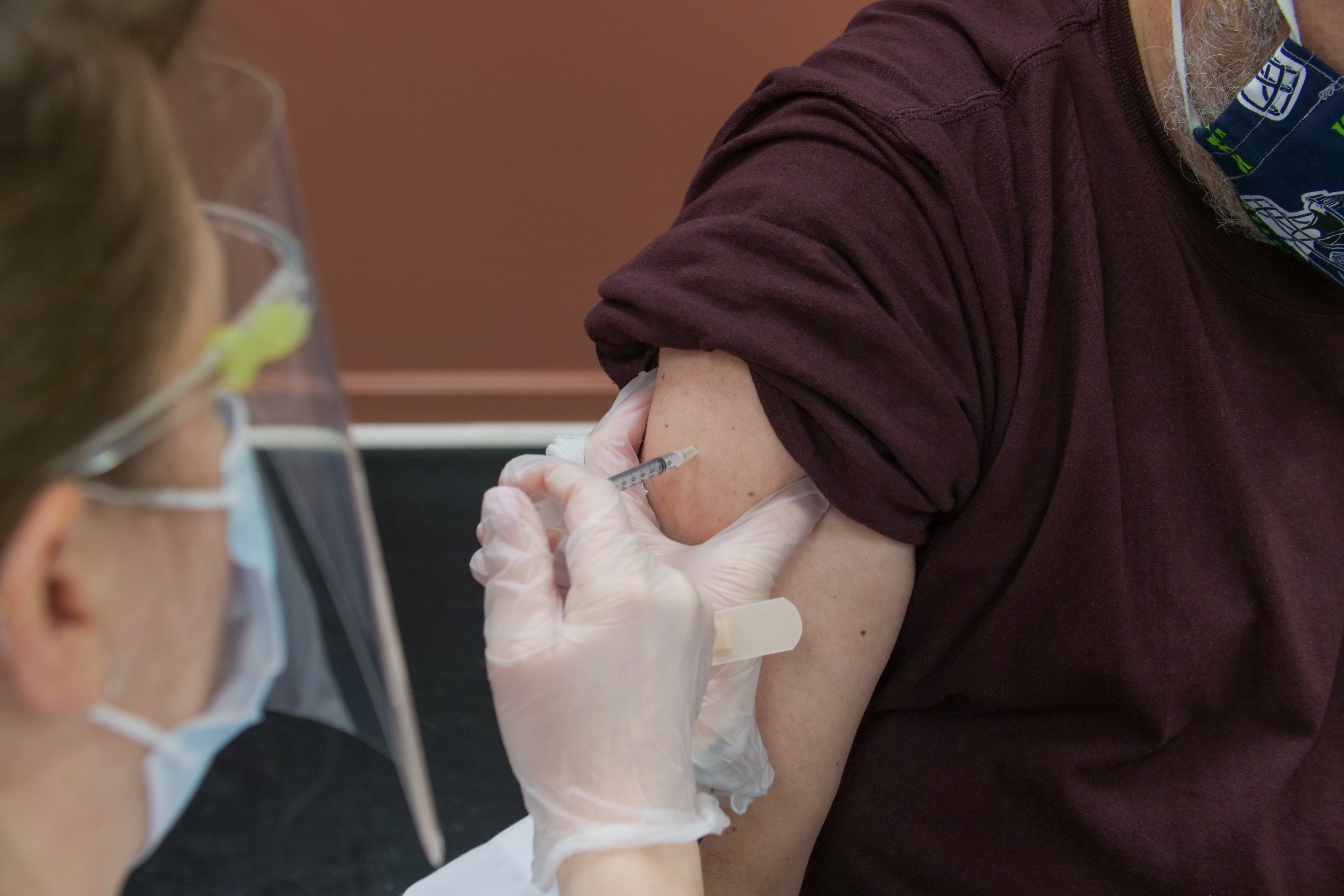 ‘In de toekomst kunnen we een vaccin in een paar dagen synthetiseren’