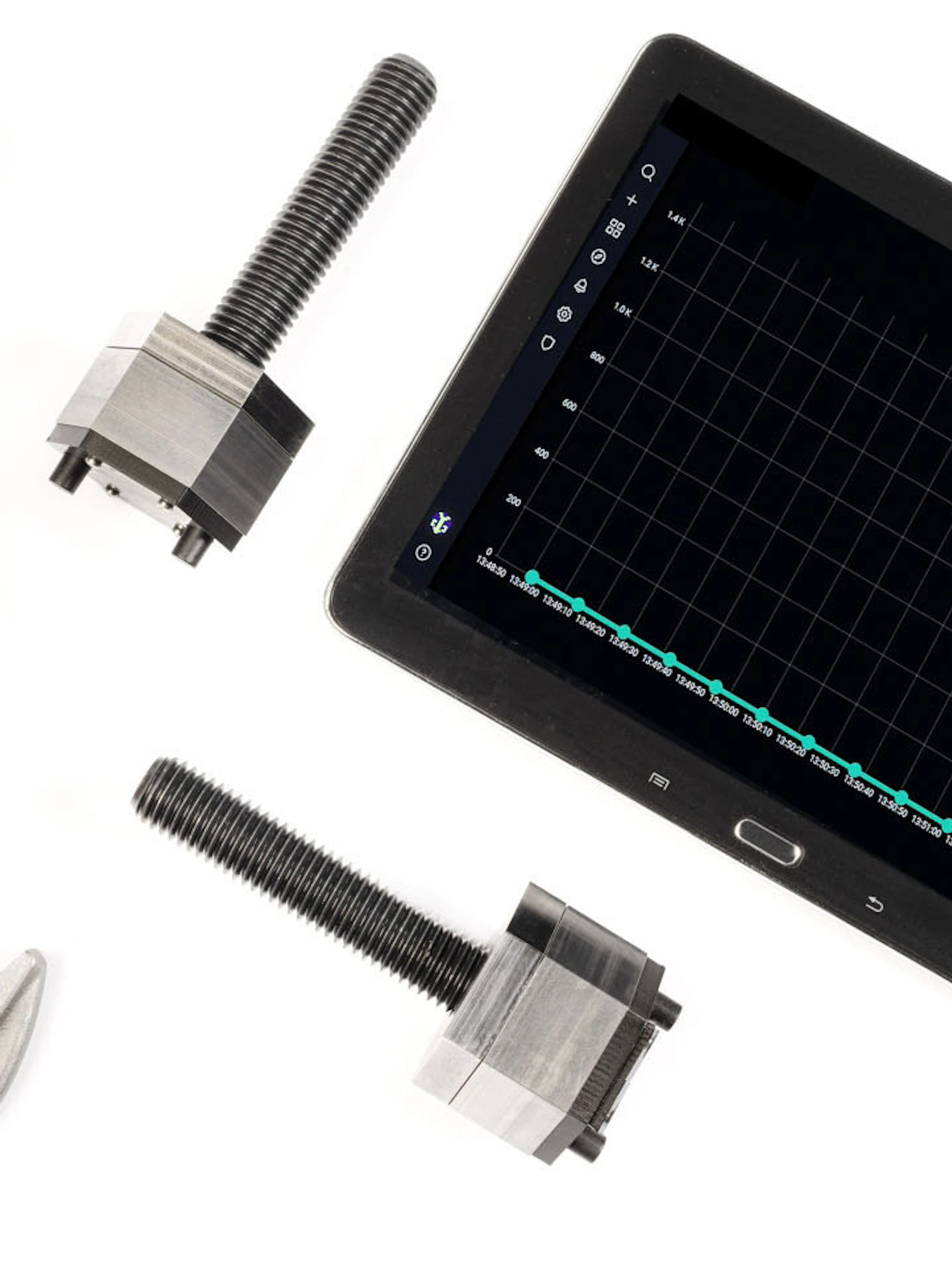 Slimme schroef met ingebouwde sensors detecteert zelf wanneer ze loskomt
