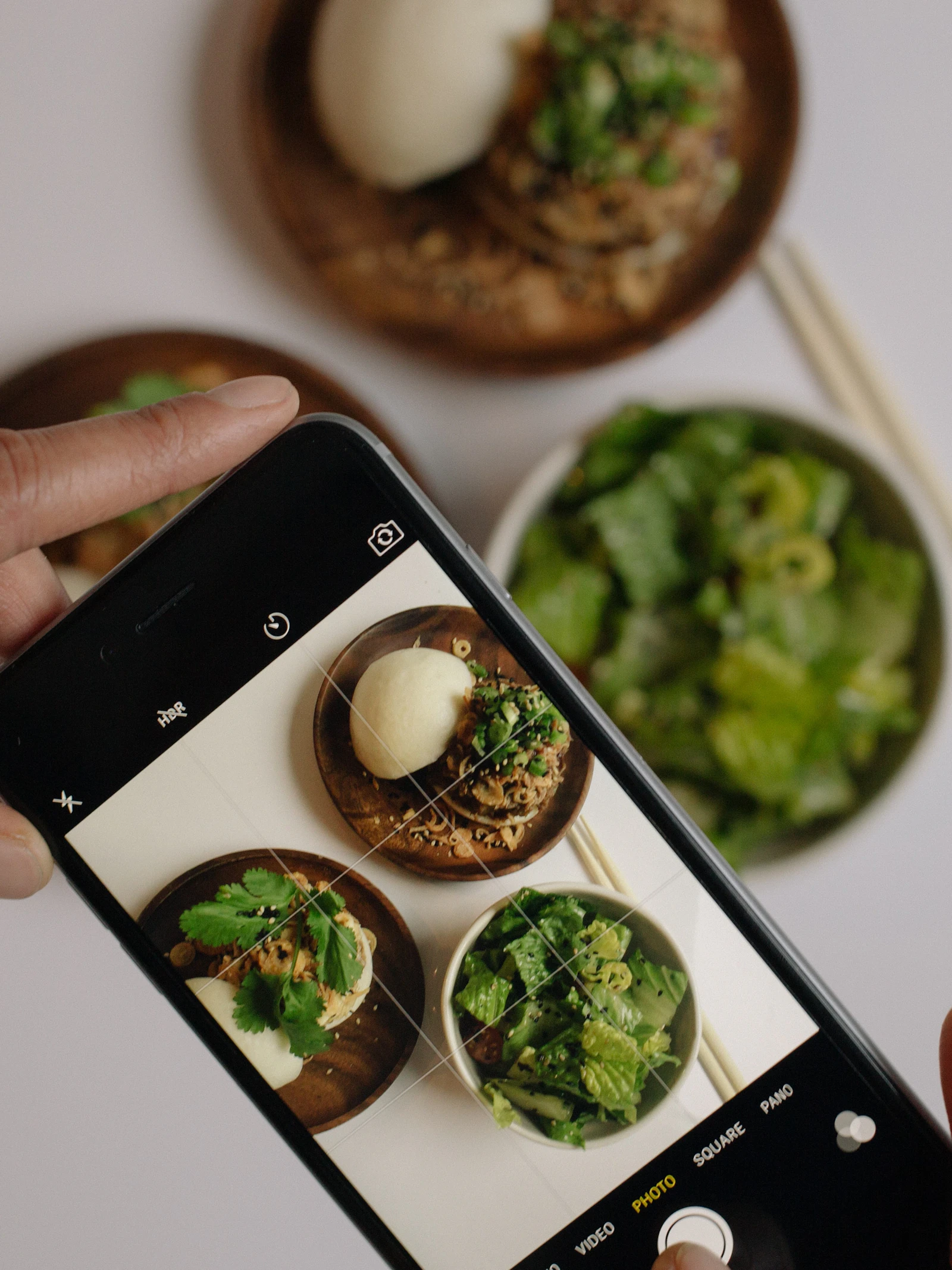 Waarom vertrouwen we op influencers voor gezondheidsadvies? ‘Ze claimen dat hun lichaam een waardevolle bron van kennis is’