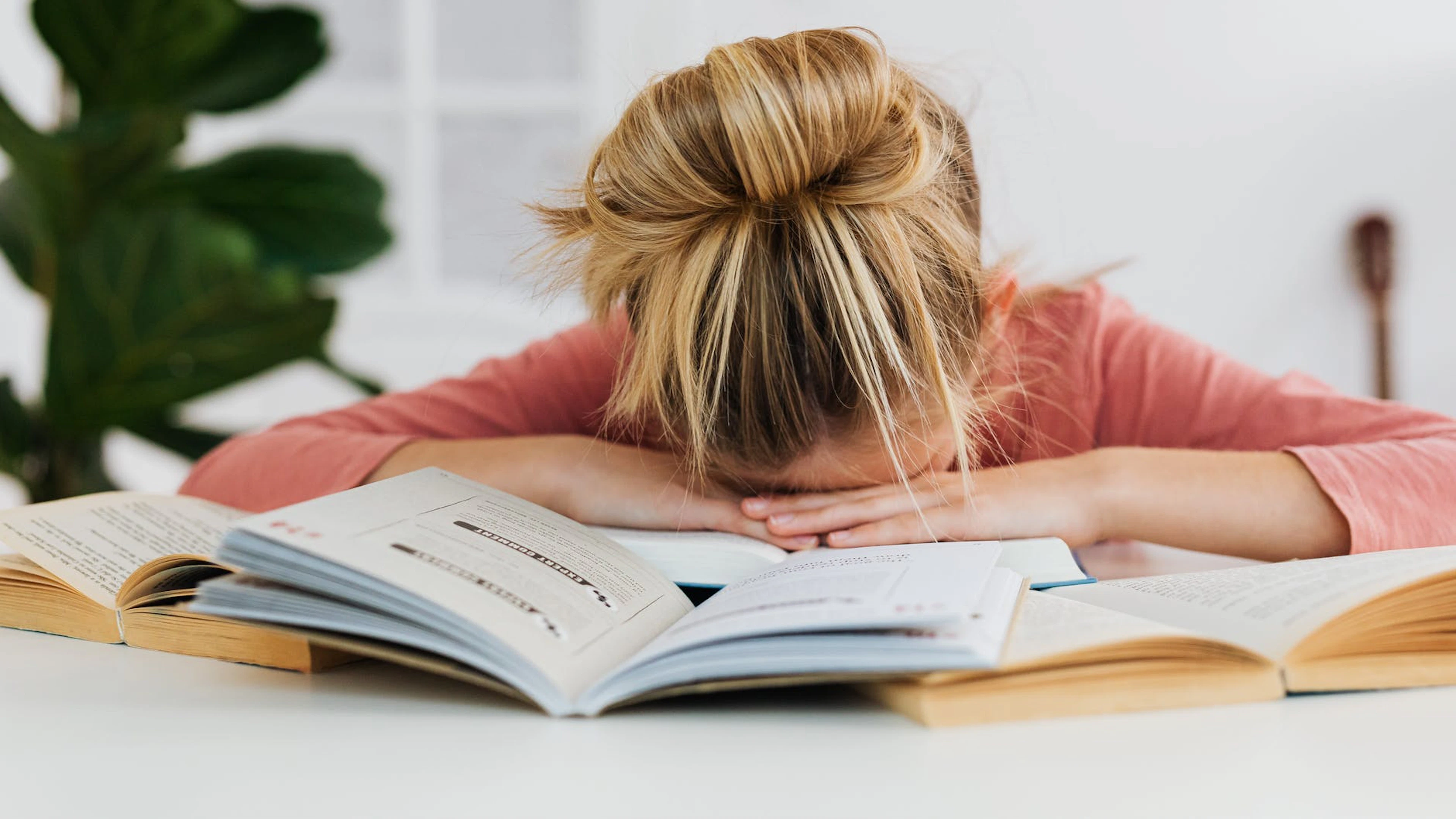 Verveling op school: oorzaken, gevolgen en wat we eraan kunnen doen