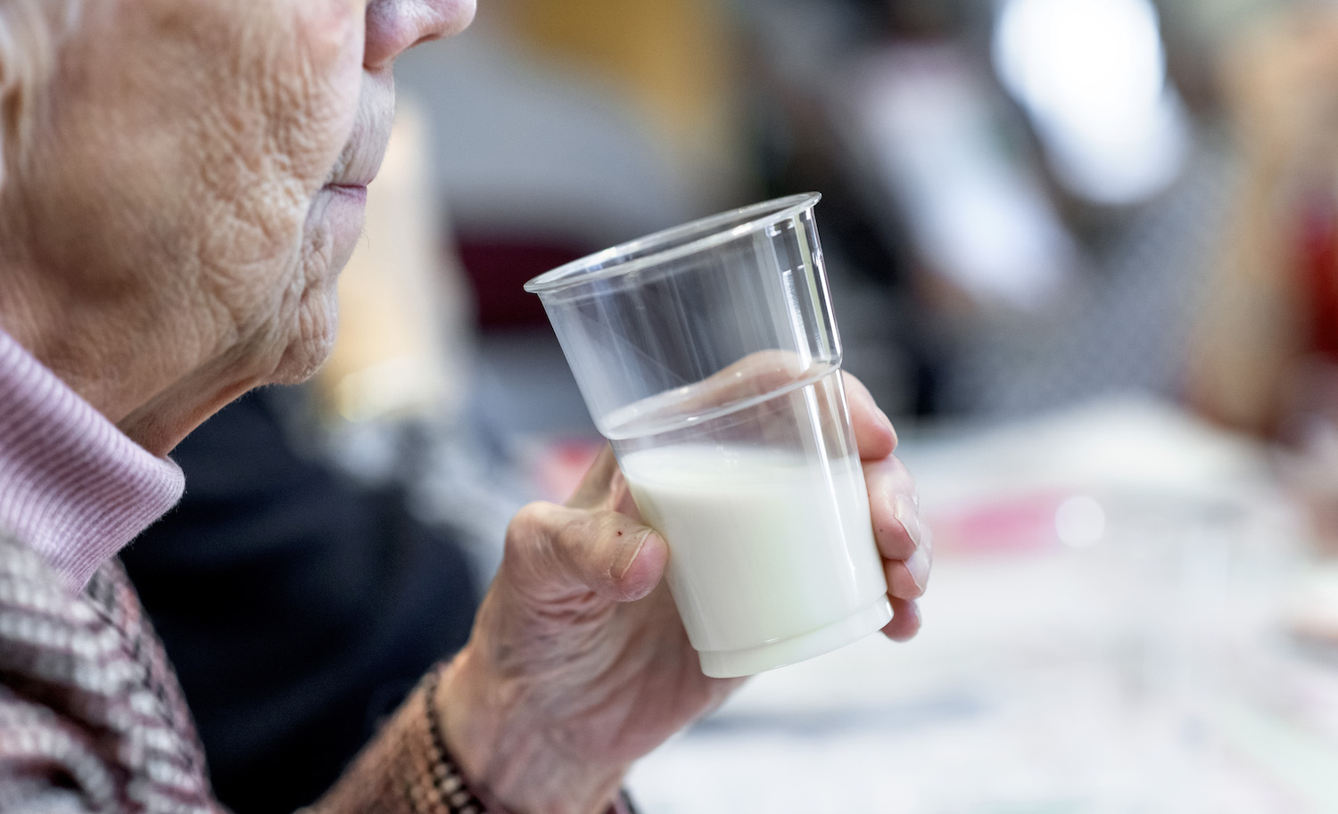 Lopen melkdrinkers een hoger risico op botbreuken? Conclusie: geen bewijs