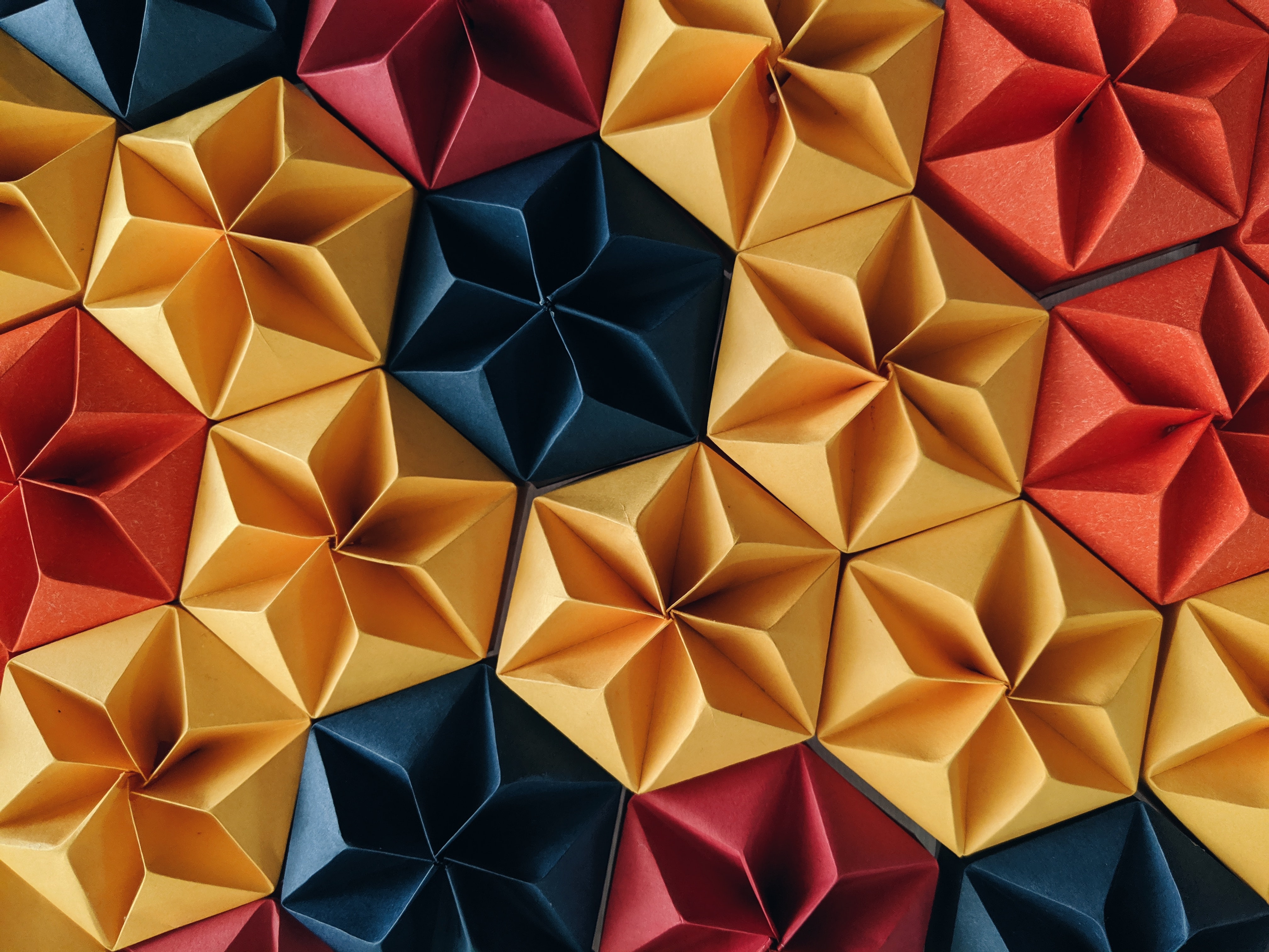 Hoe wiskunde en origami elkaar naar nieuwe hoogtes stuwen