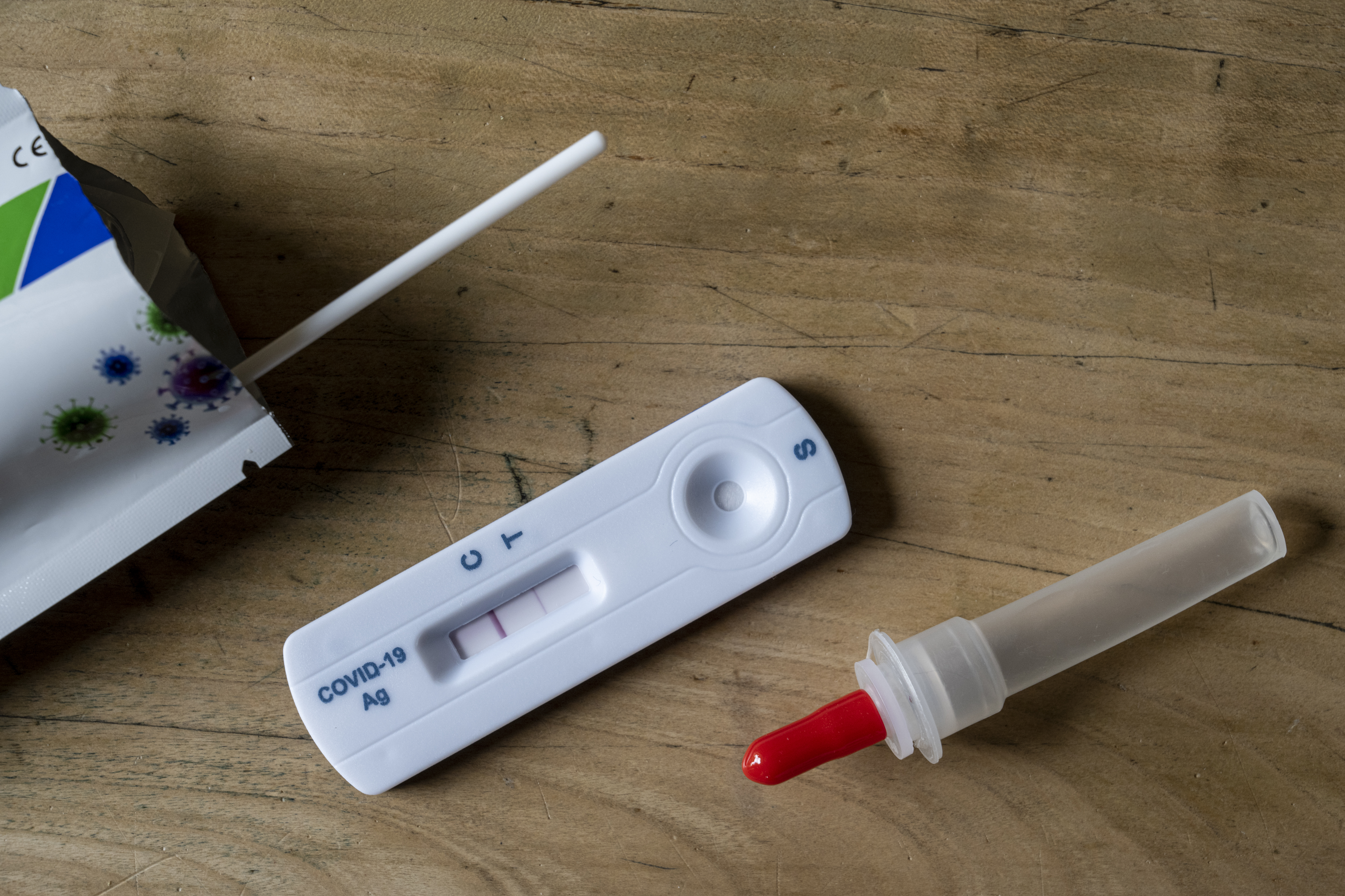 Long covid minder waarschijnlijk na infectie met omikronvariant