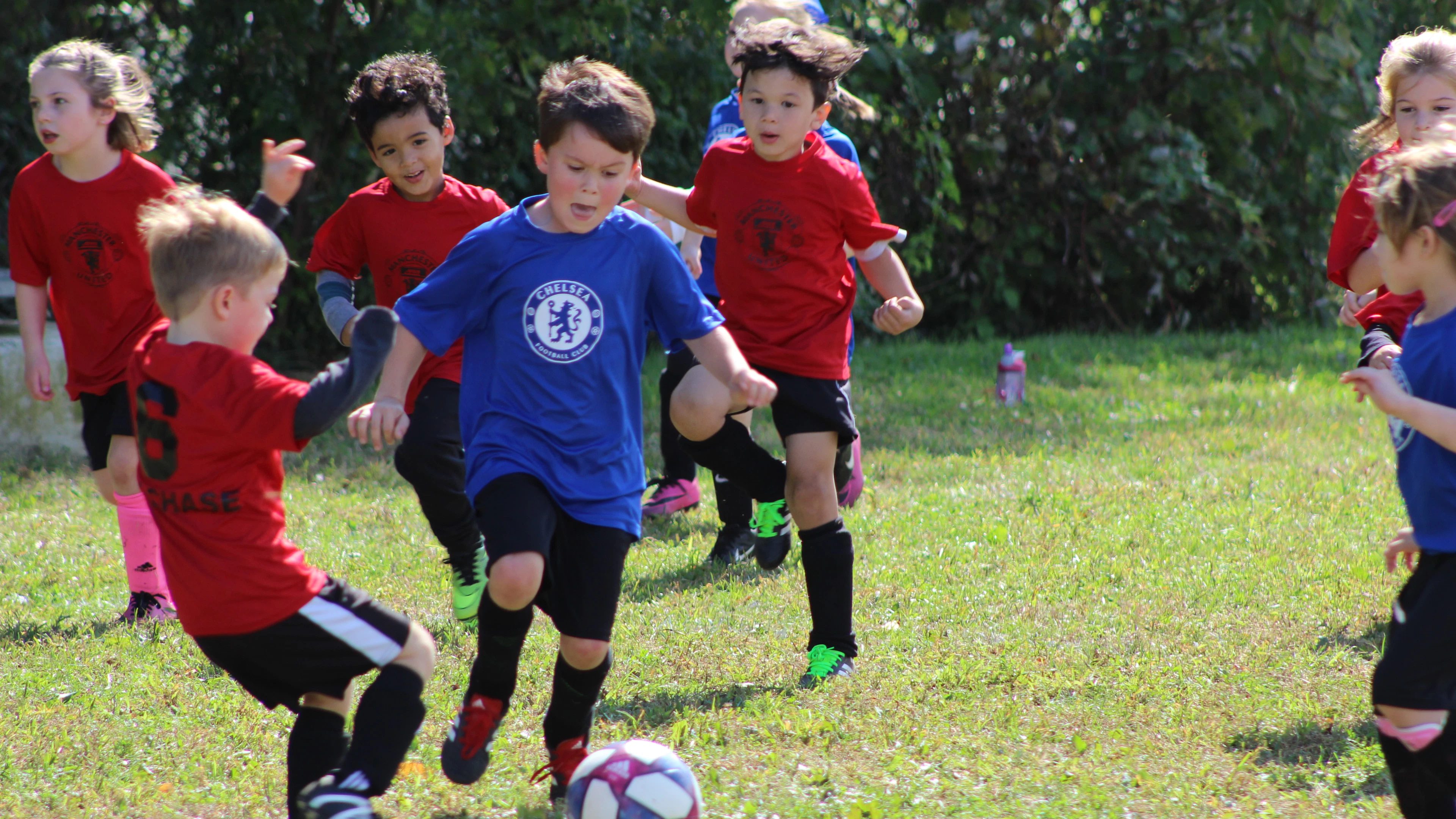 Waarom sporten kinderen beschermt tegen depressie