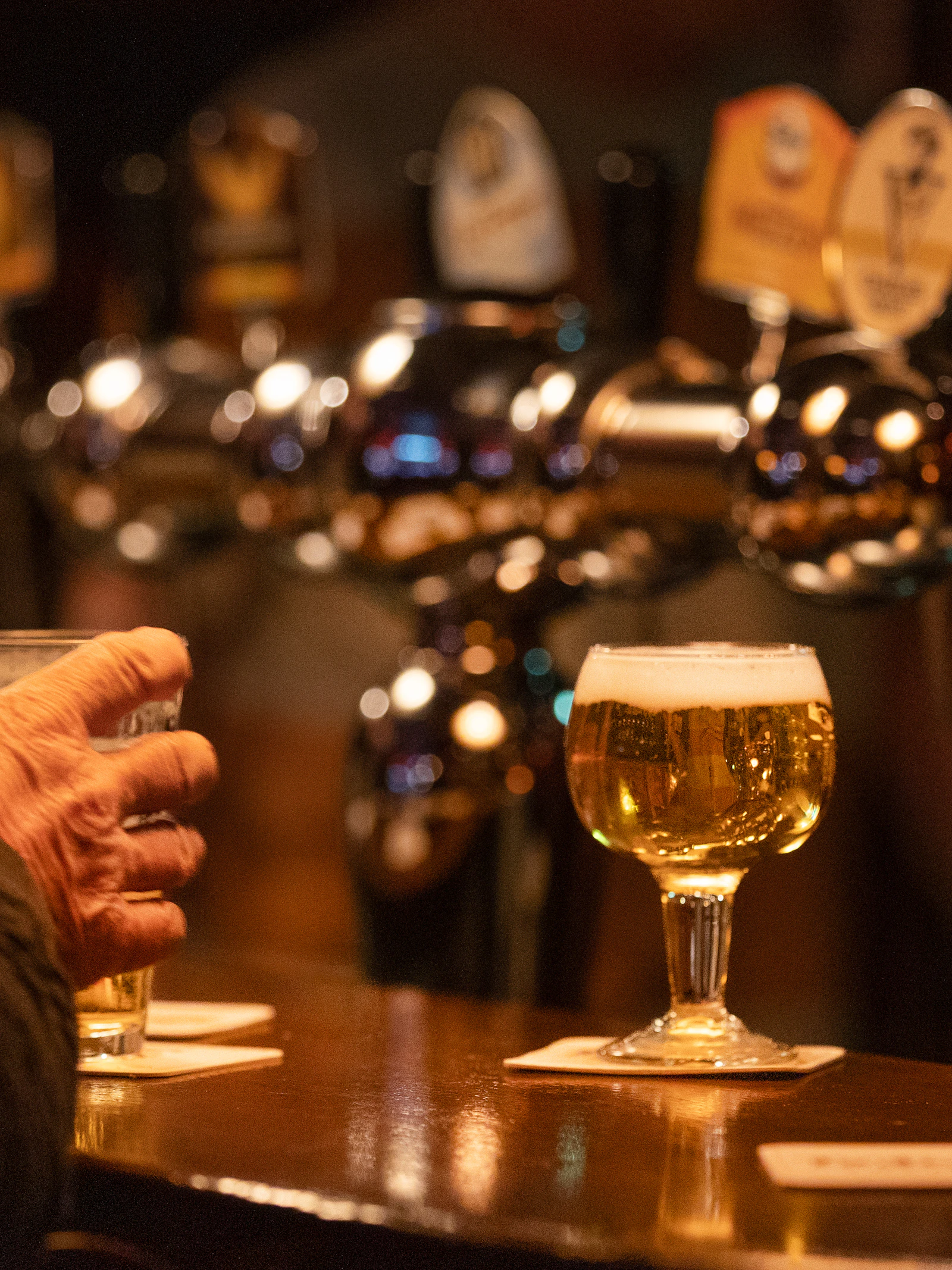 Alcohol wordt meer en meer geassocieerd met kanker. Is dat terecht?