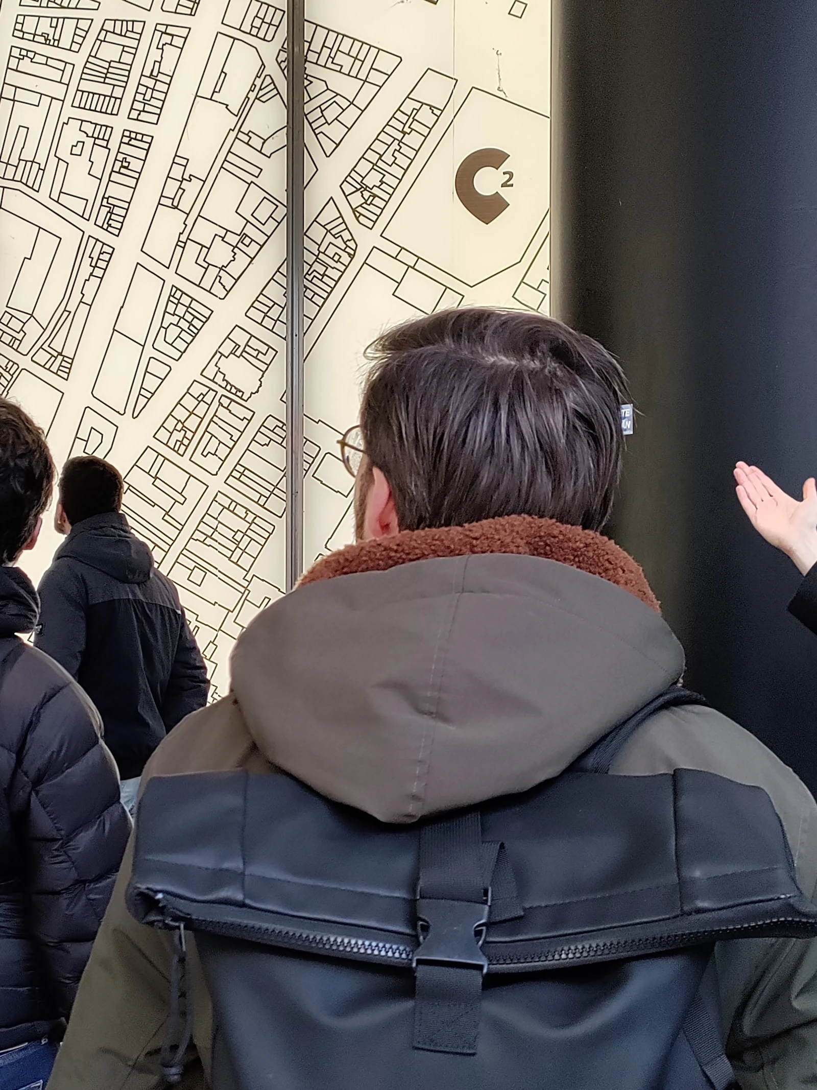 Wandeling brengt Brusselse dataverzameling in kaart: ‘Ook deelstepbedrijven verkopen massaal hun data’