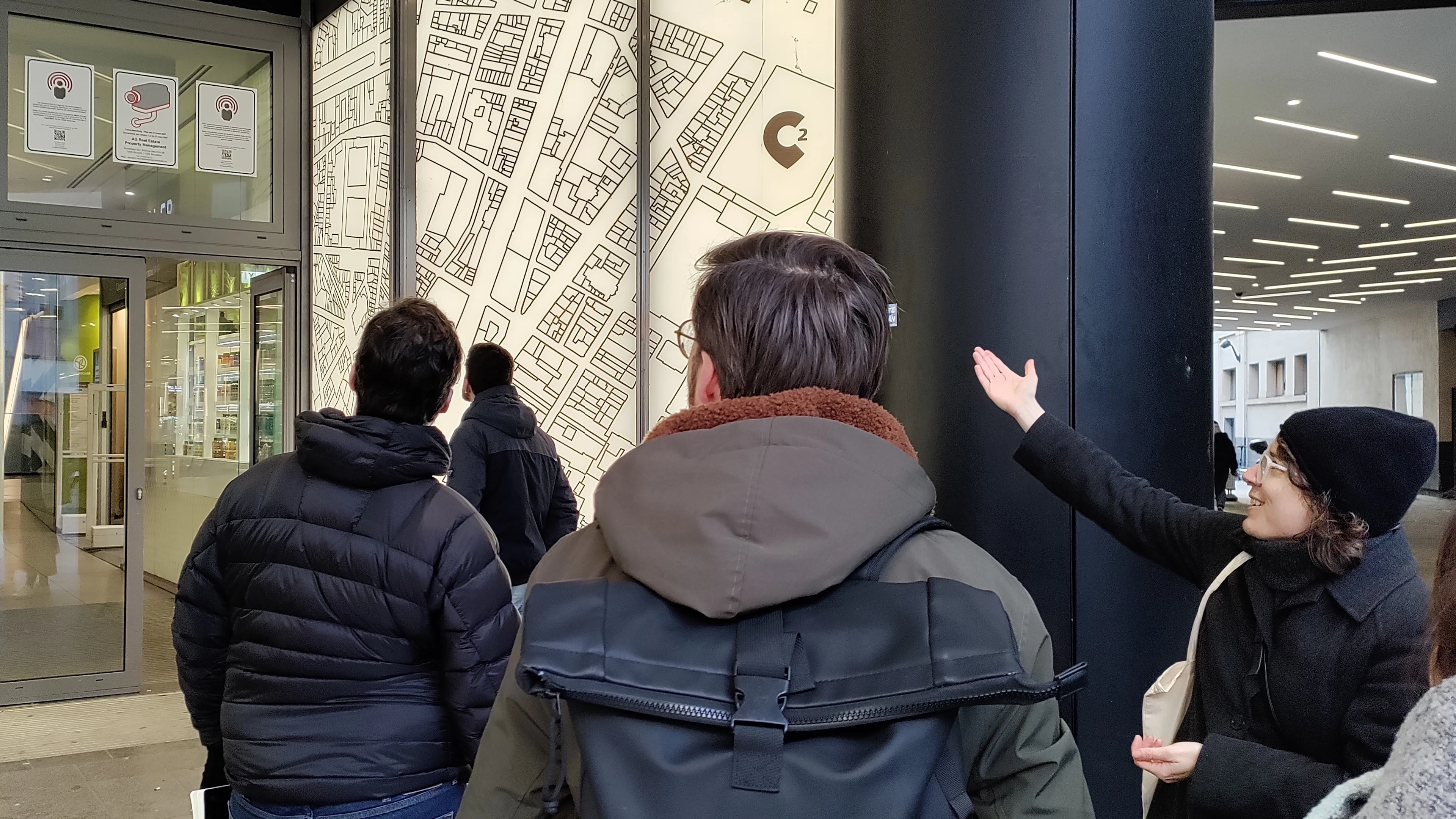 Wandeling brengt Brusselse dataverzameling in kaart: ‘Ook deelstepbedrijven verkopen massaal hun data’