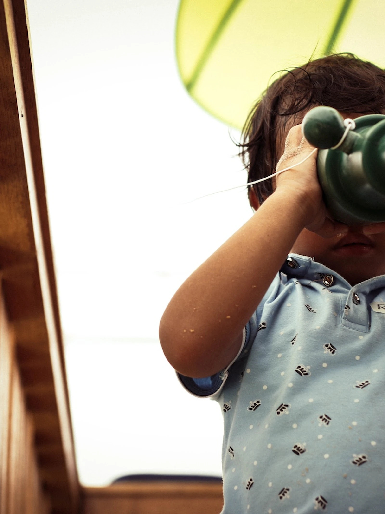 Zijn mensenkinderen nieuwsgieriger dan andere mensapen?