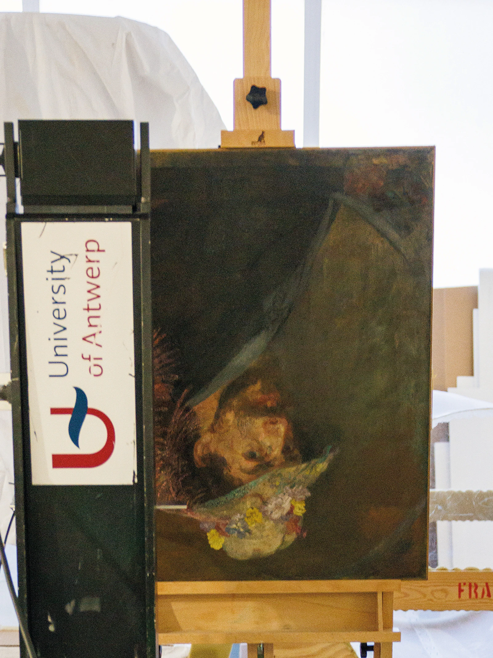 Nieuw onderzoek bevestigt: Ensor paste zijn zelfportret achteraf aan