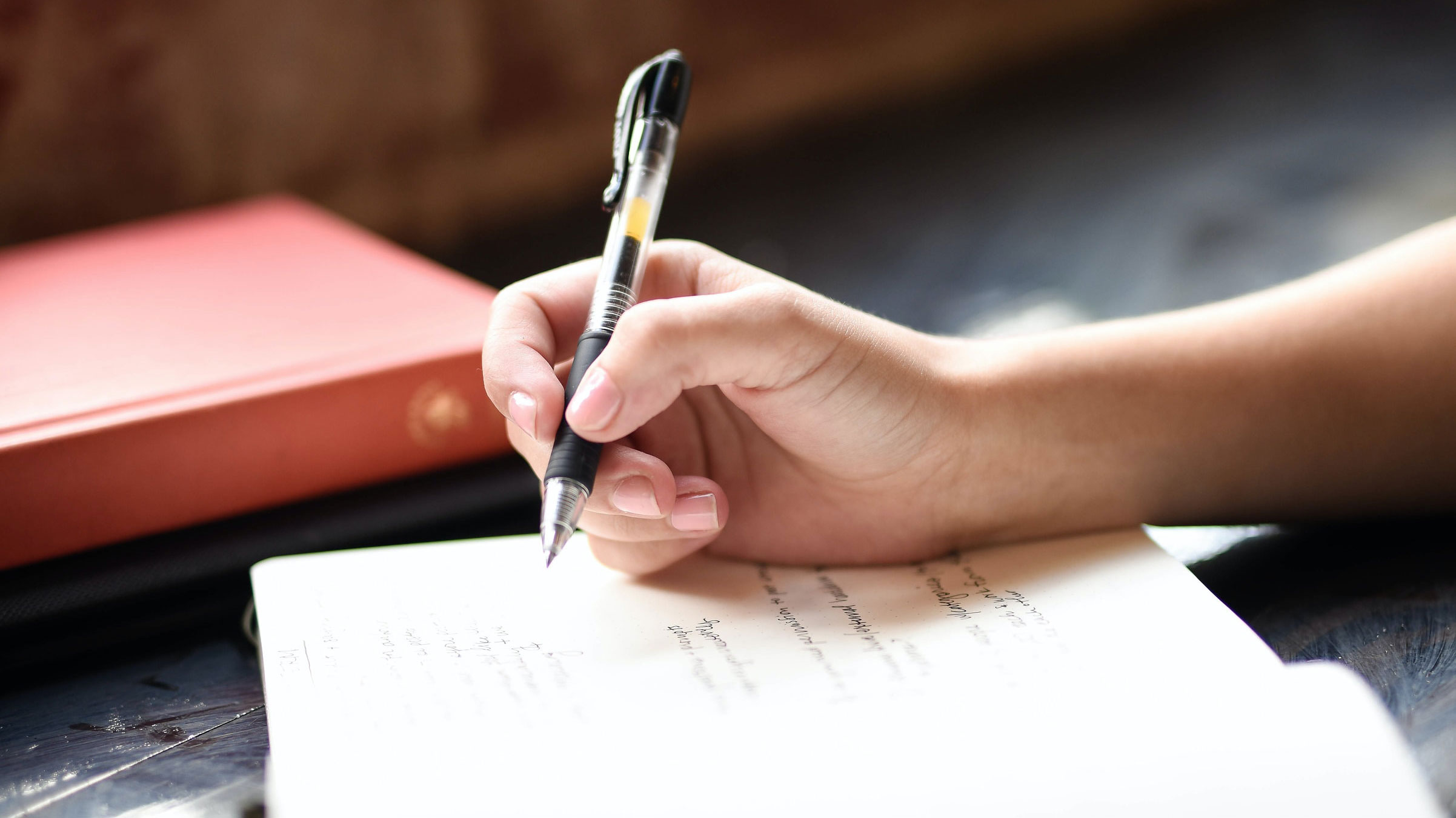‘Het bijhouden van een dagboek heeft veel positieve effecten’