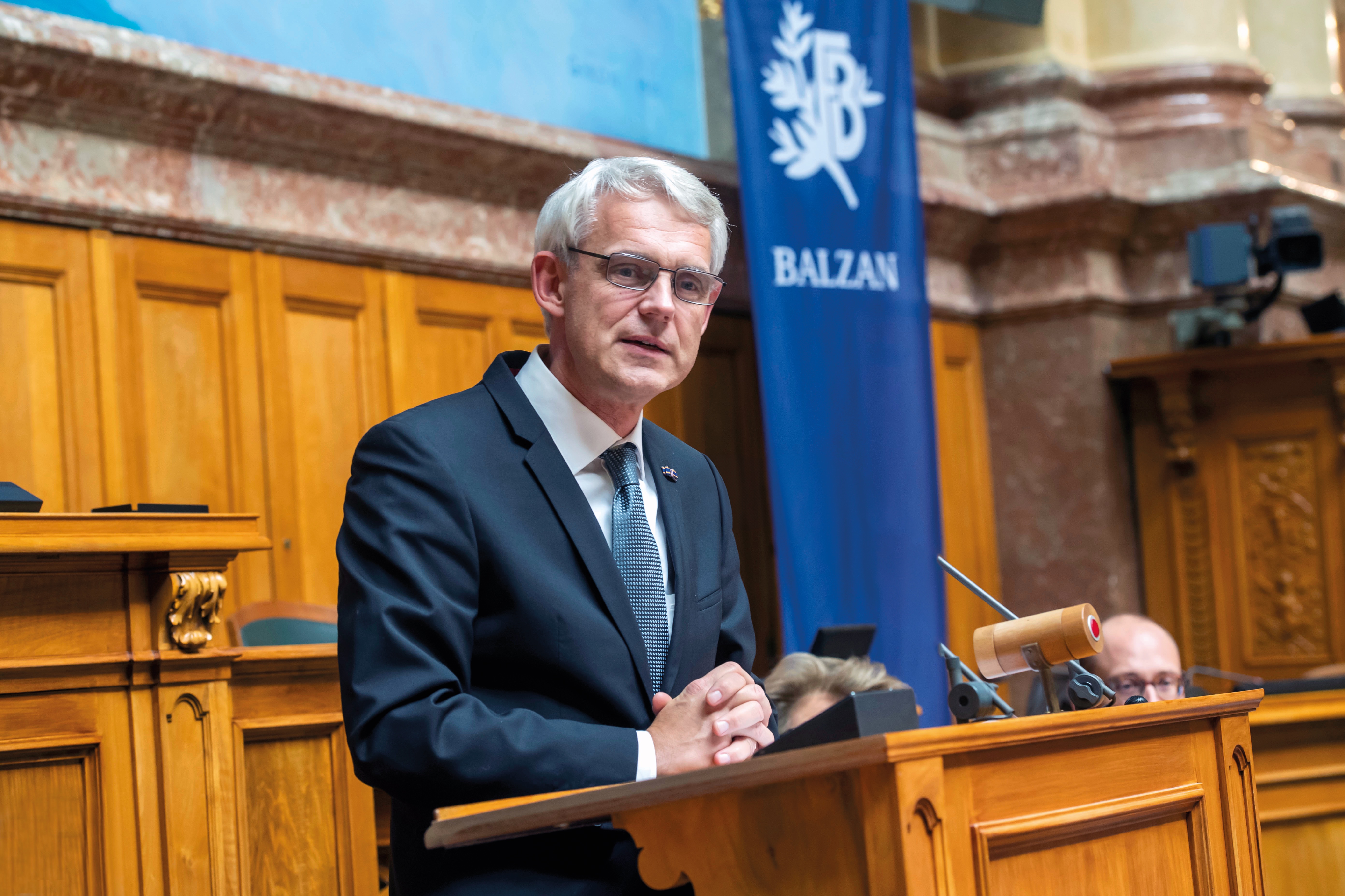 Heino Falcke fotografeerde als eerste zwarte gaten en wil nu bewegend beeld maken