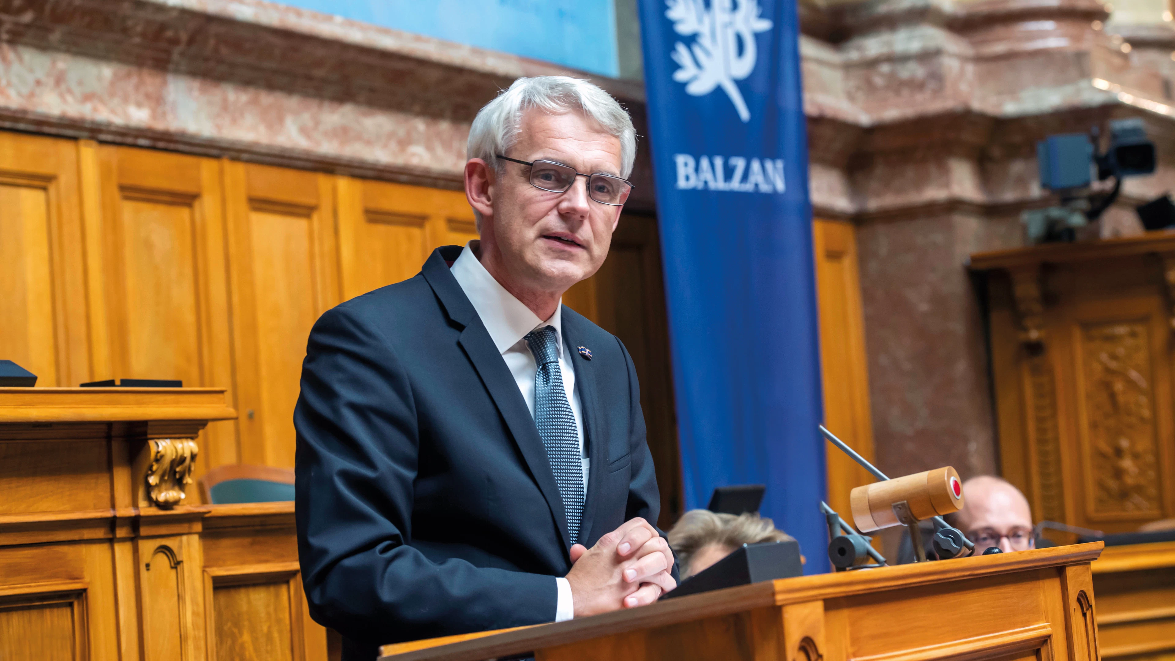 Heino Falcke fotografeerde als eerste zwarte gaten en wil nu bewegend beeld maken