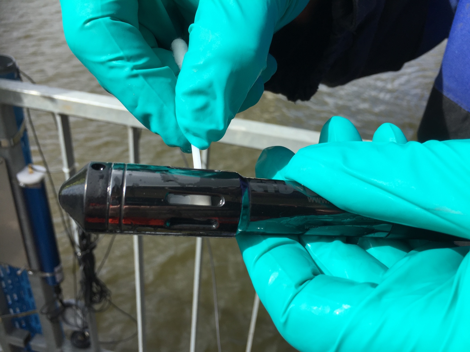 Sensor waterkwaliteitsdata waar je op kan rekenen? Een hele uitdaging!