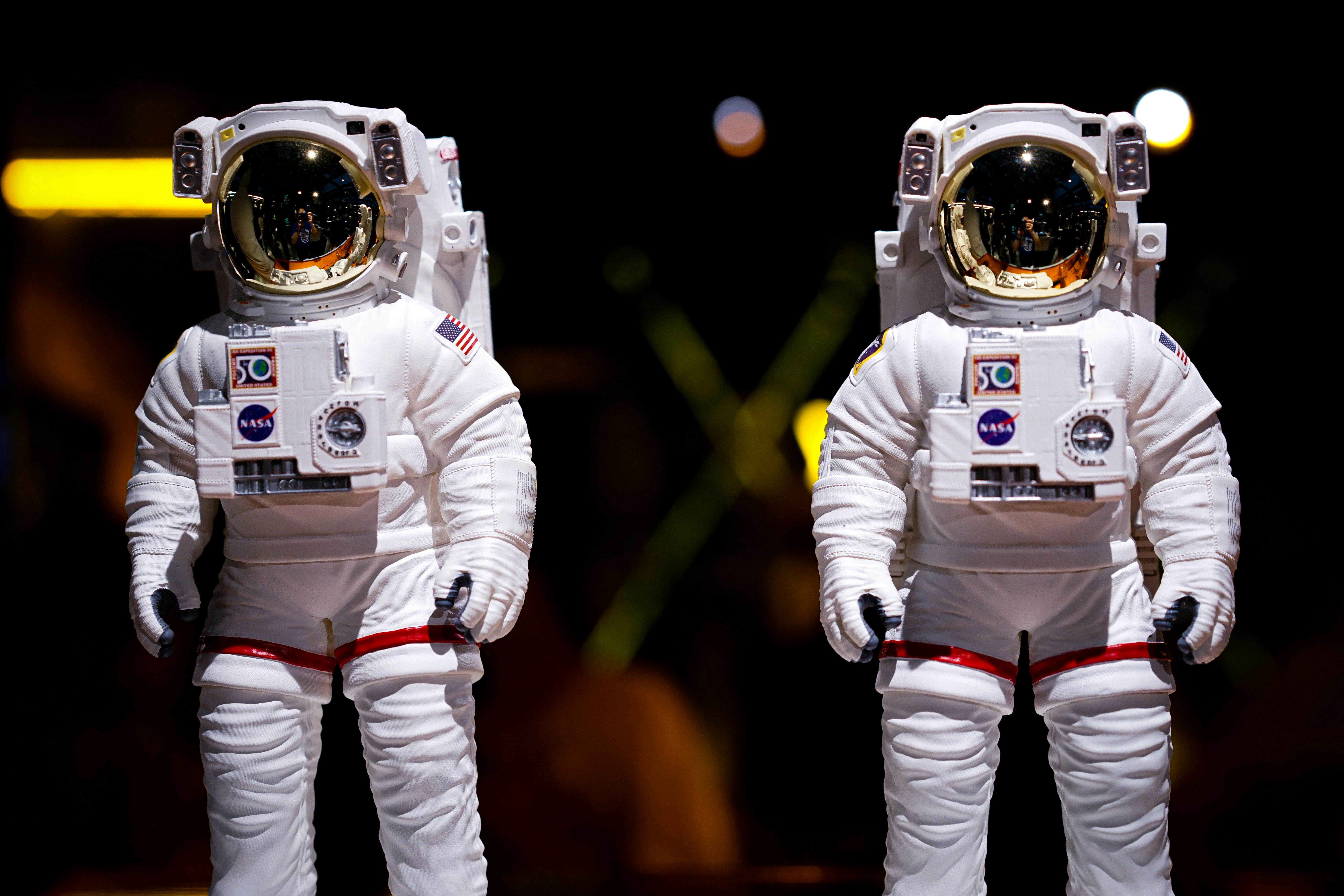 Kunststoffen en rubber beschermen het beste tegen kosmische straling