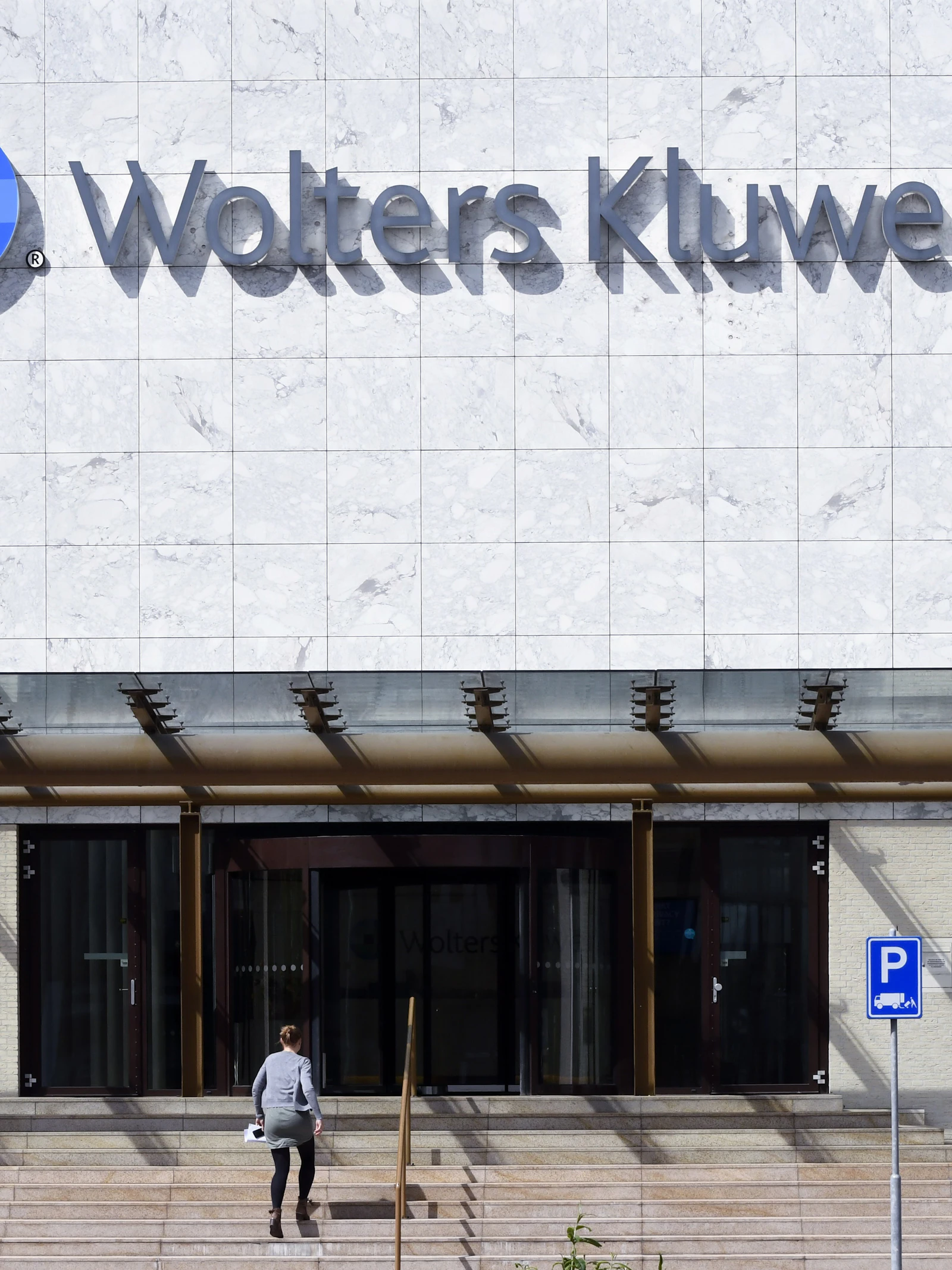 Academische uitgevers aangeklaagd wegens uitbuiting van wetenschappers