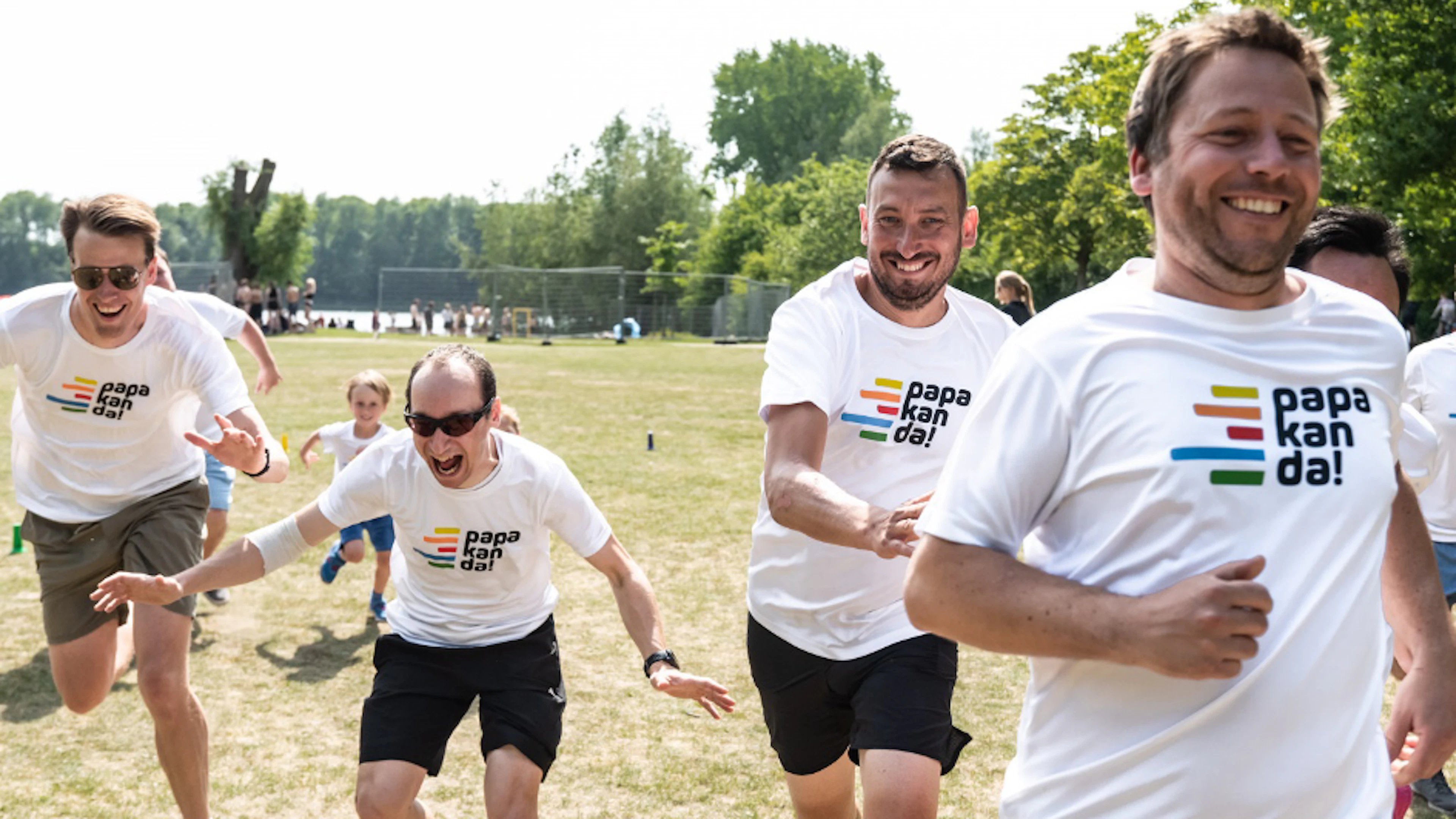 Samen bewegen met je kind: ontdek de kracht van ‘Run Daddy Run’ (Papakanda!)