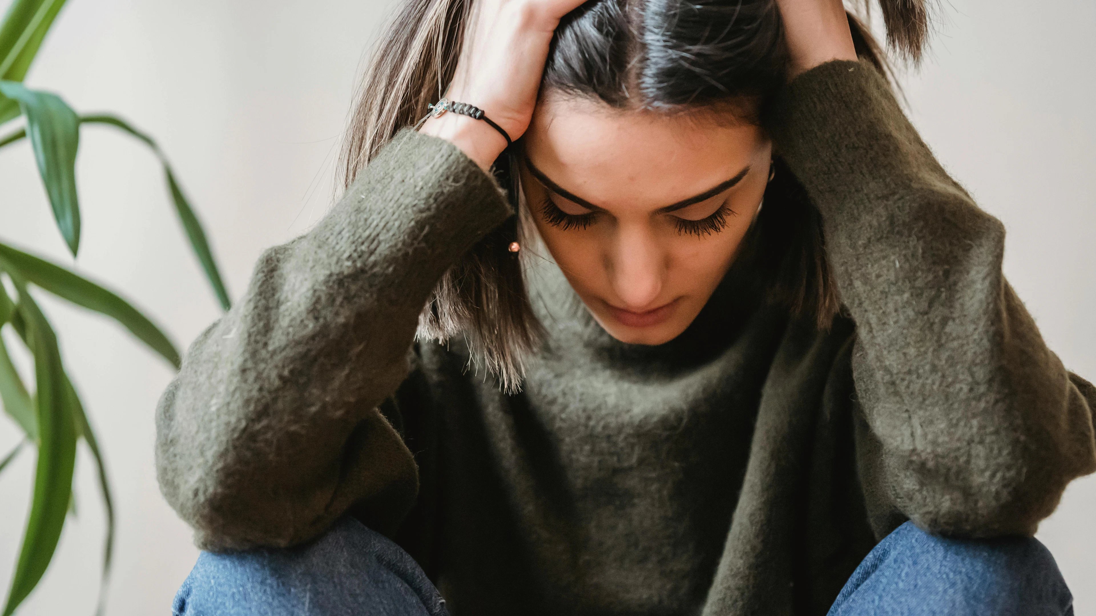 Hoofdpijn verhoogt risico op zelfdoding