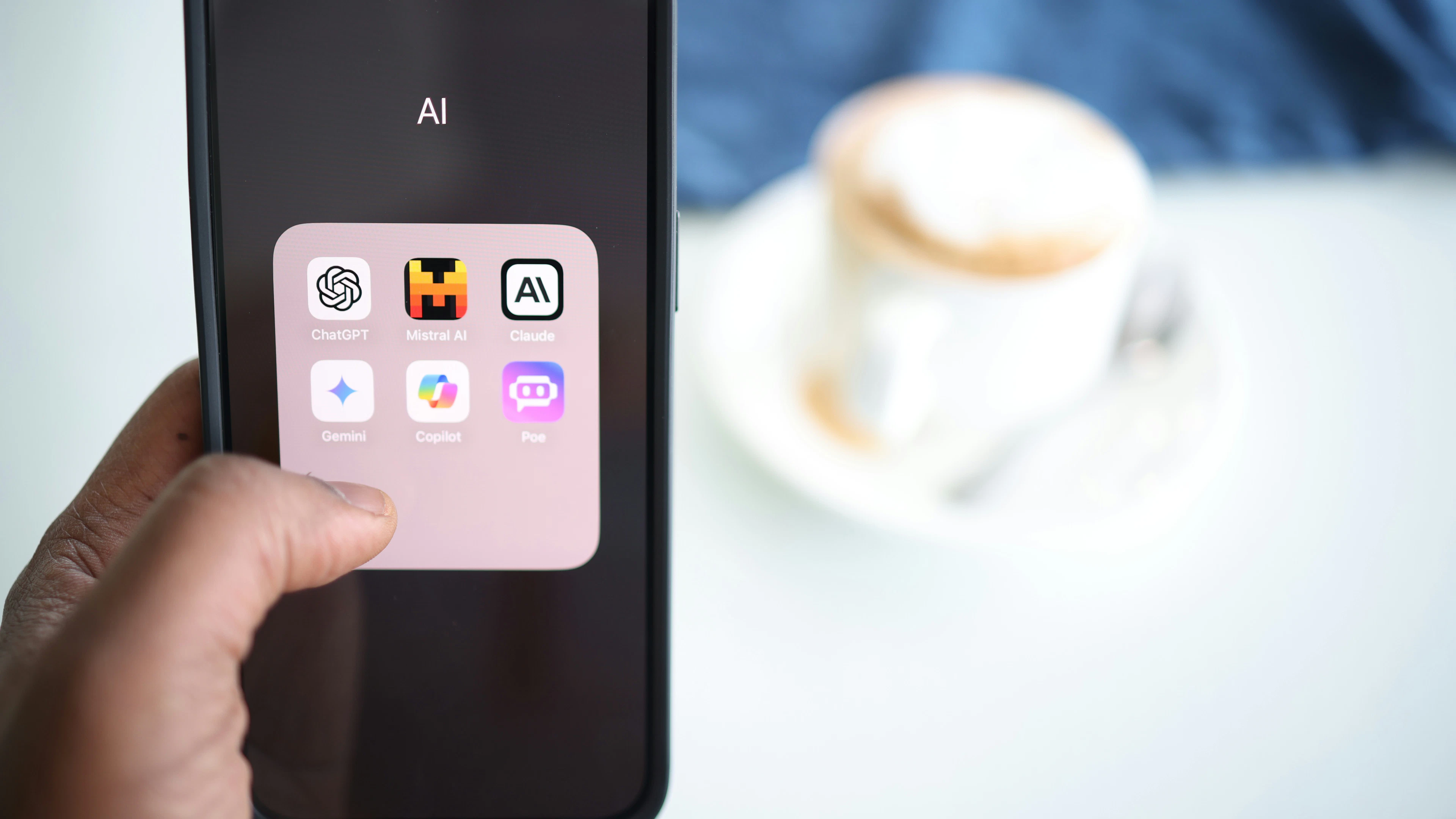 We moeten kwetsbare jongeren beschermen tegen AI-chatbots