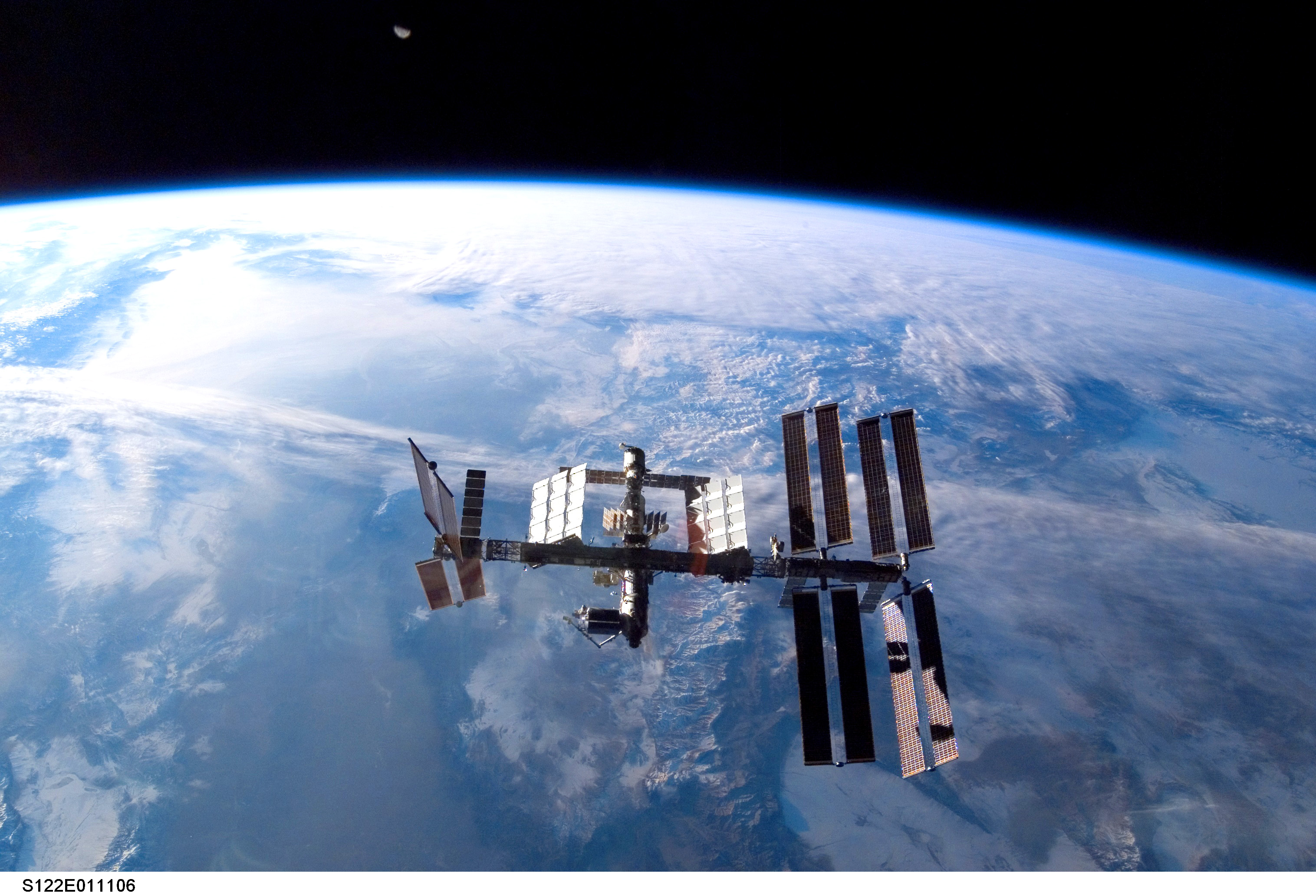 Zijn ruimtevaartuigen te steriel? Meer microben kunnen astronauten gezonder maken