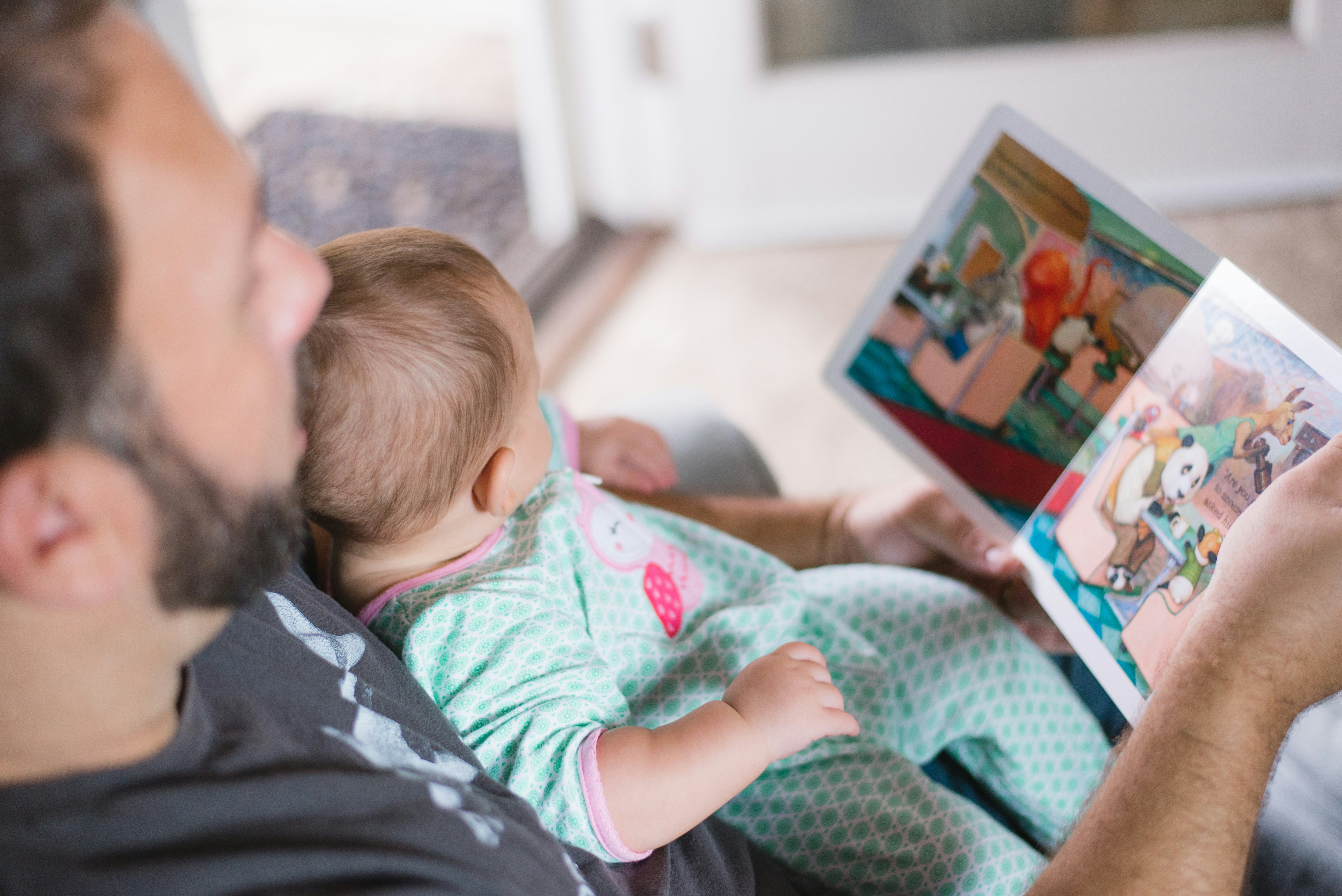 Nieuwe taal leren? Stop met Duolingo en gedraag je als een baby