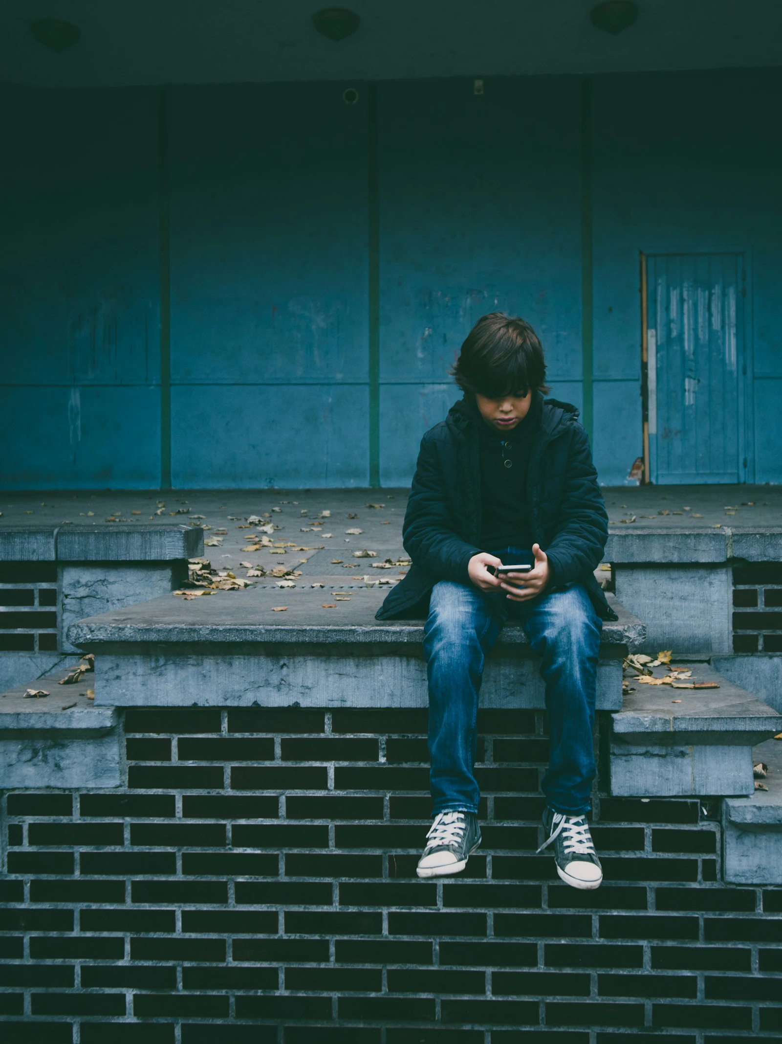 Op welke leeftijd geef je je kind een smartphone of toegang tot sociale media?