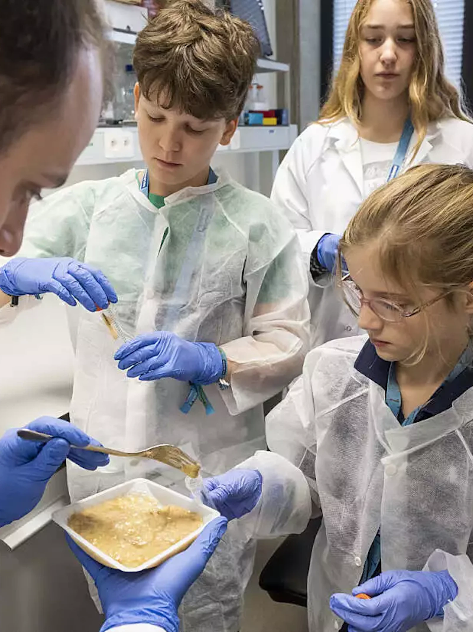 KNAL! Opendeurdag Faculteit Wetenschappen