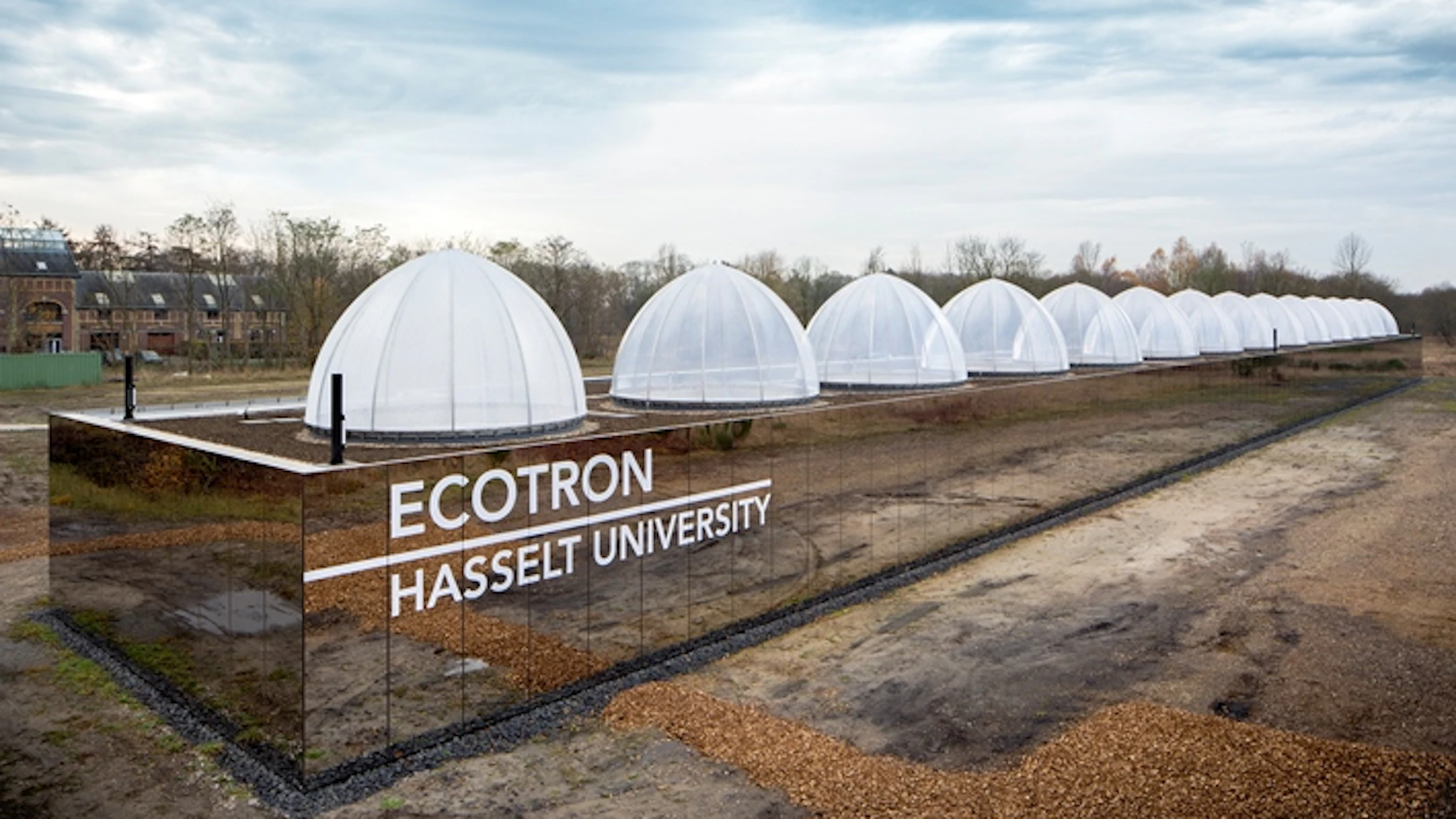 Ecotron Hasselt University - Eiffage Benelux (Foto: Bart van Vlijmen)