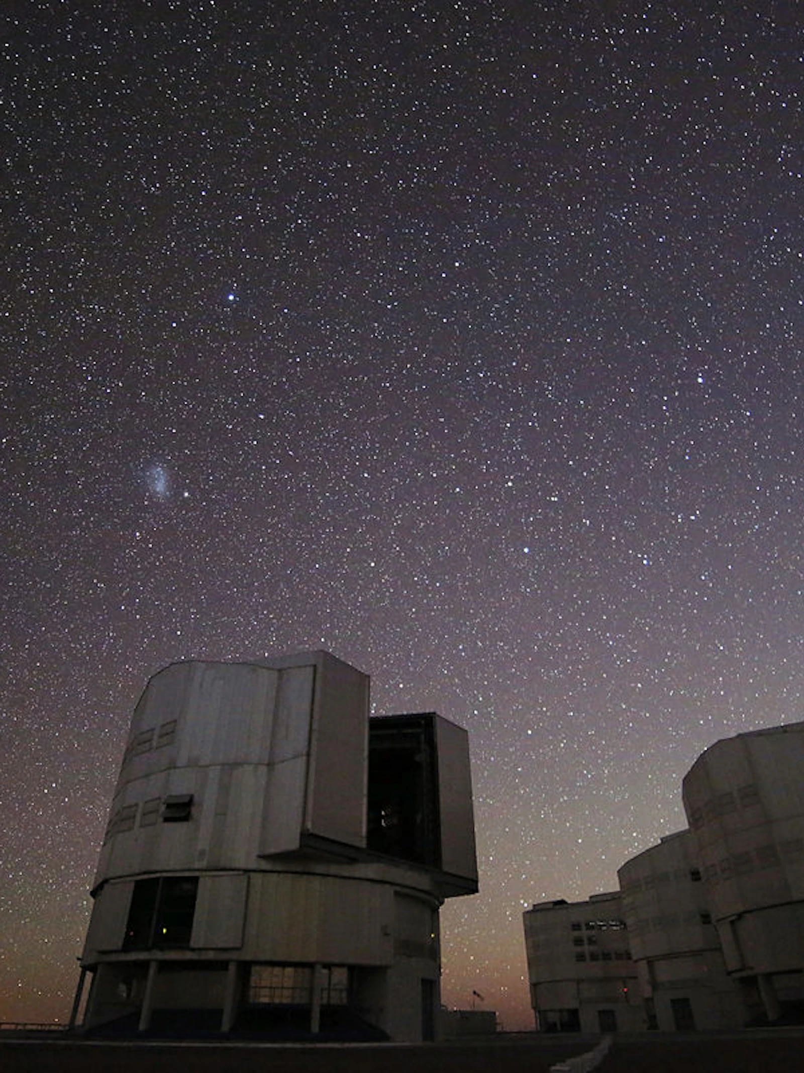 © ESO/G. Lombardi (Wikimedia Commons)