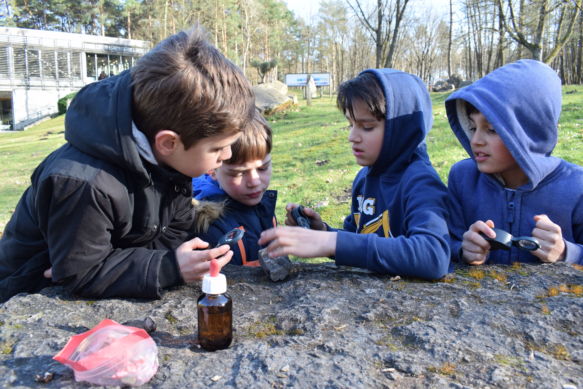Stenen vertellen - workshop Cosmodrome